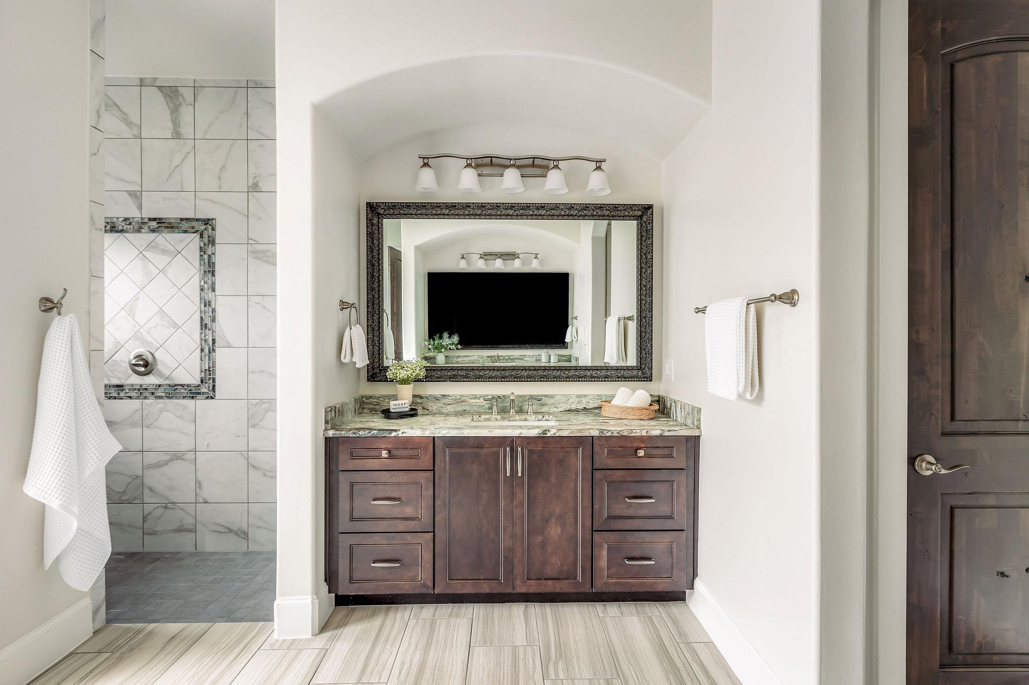 Image 21 of 40 For 812 Jennings Branch Rd