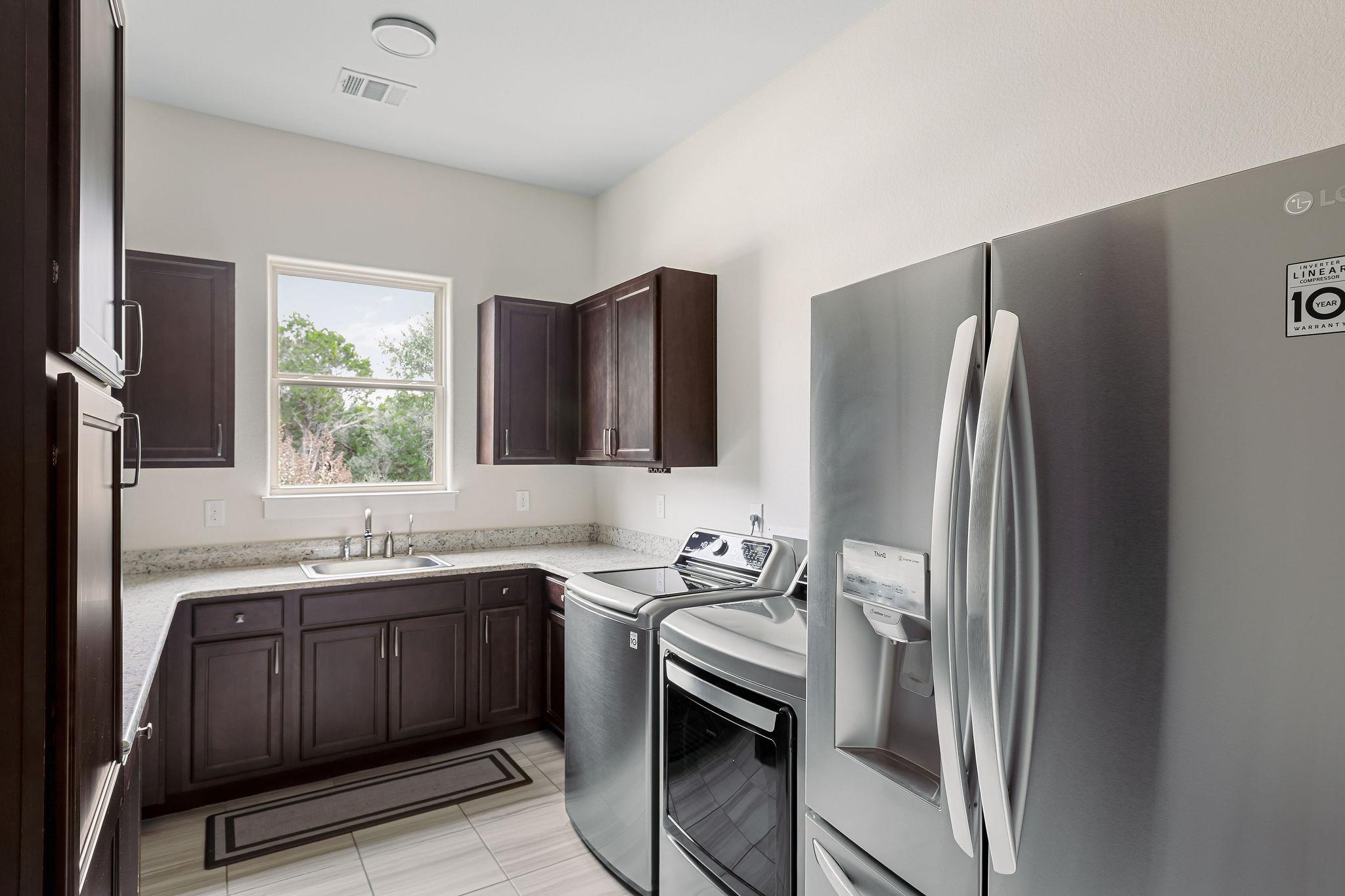 Image 22 of 40 For 812 Jennings Branch Rd