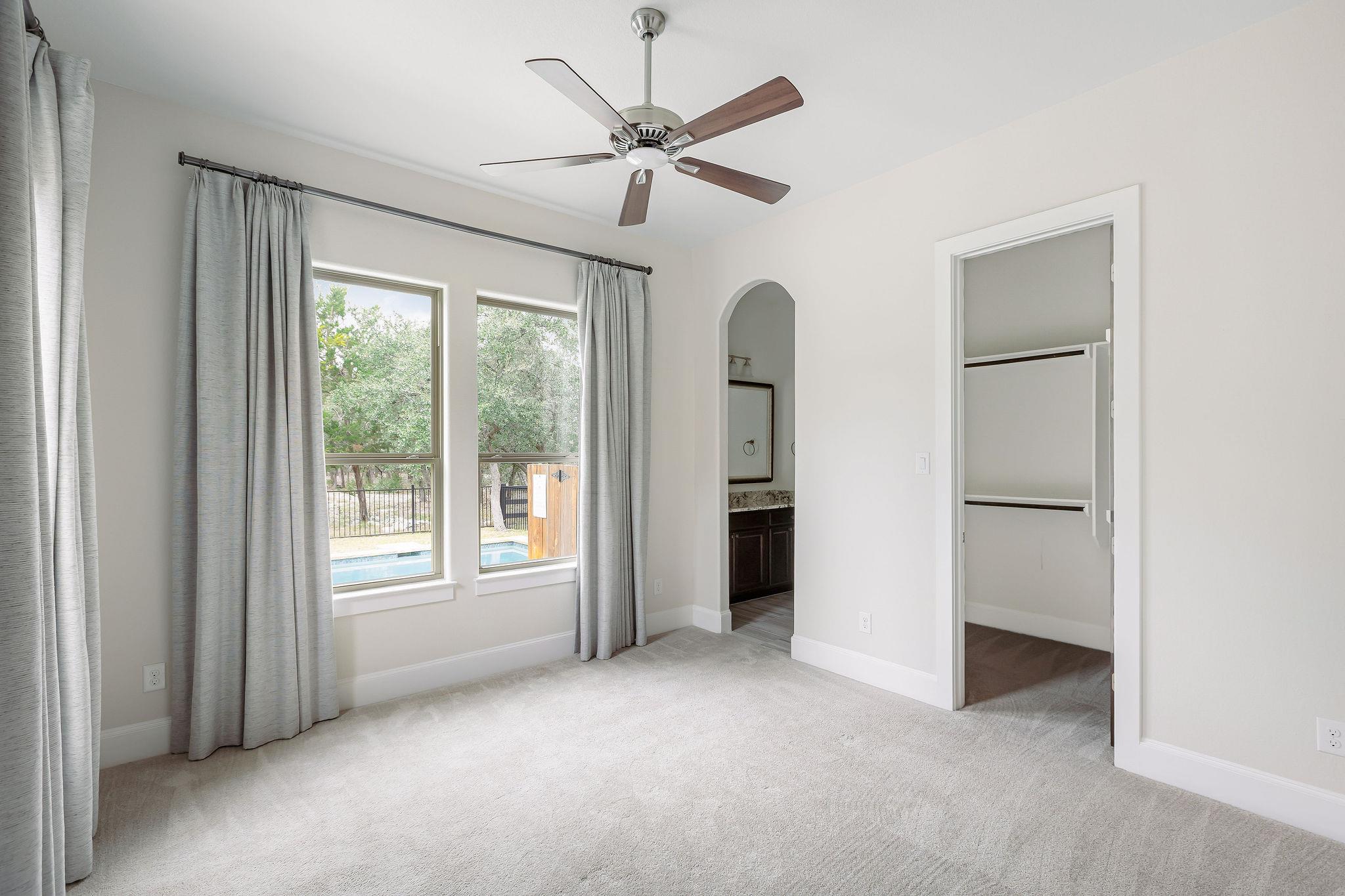 Image 25 of 40 For 812 Jennings Branch Rd