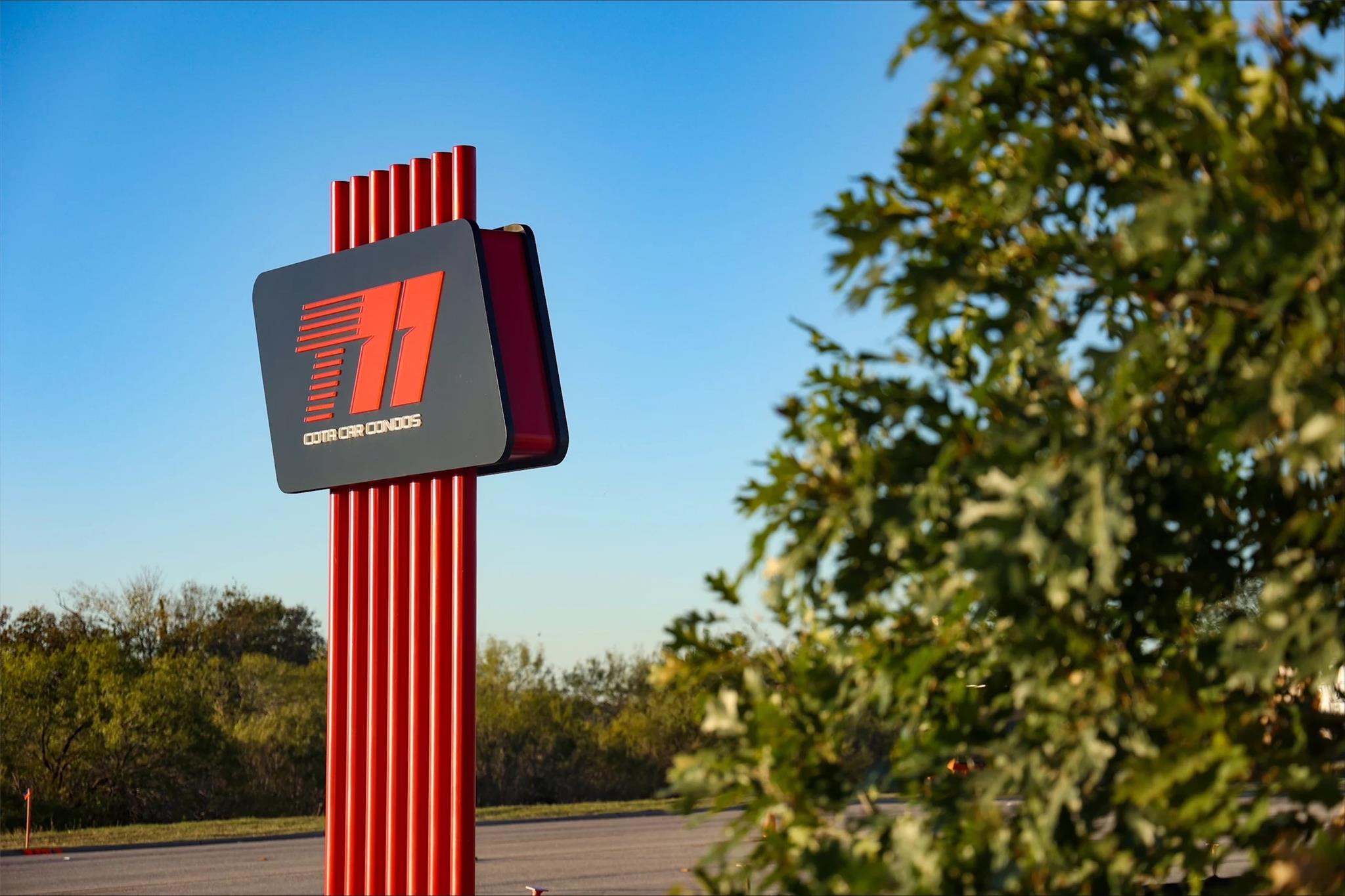 Image 16 of 18 For 8001 Circuit Of The Americas Blvd 2101