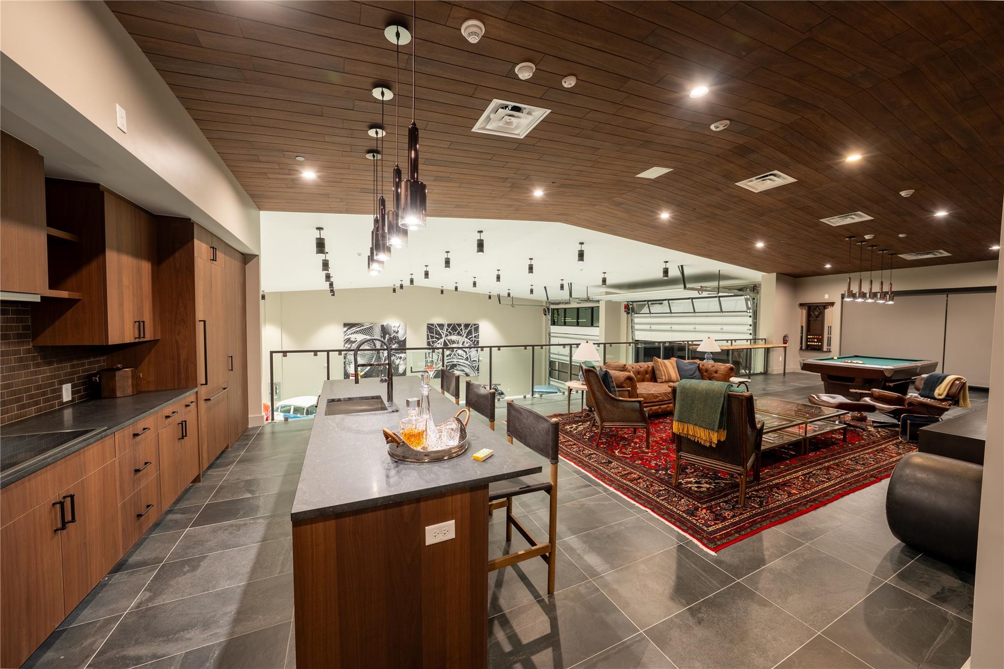 Image 5 of 18 For 8001 Circuit Of The Americas Blvd 2101