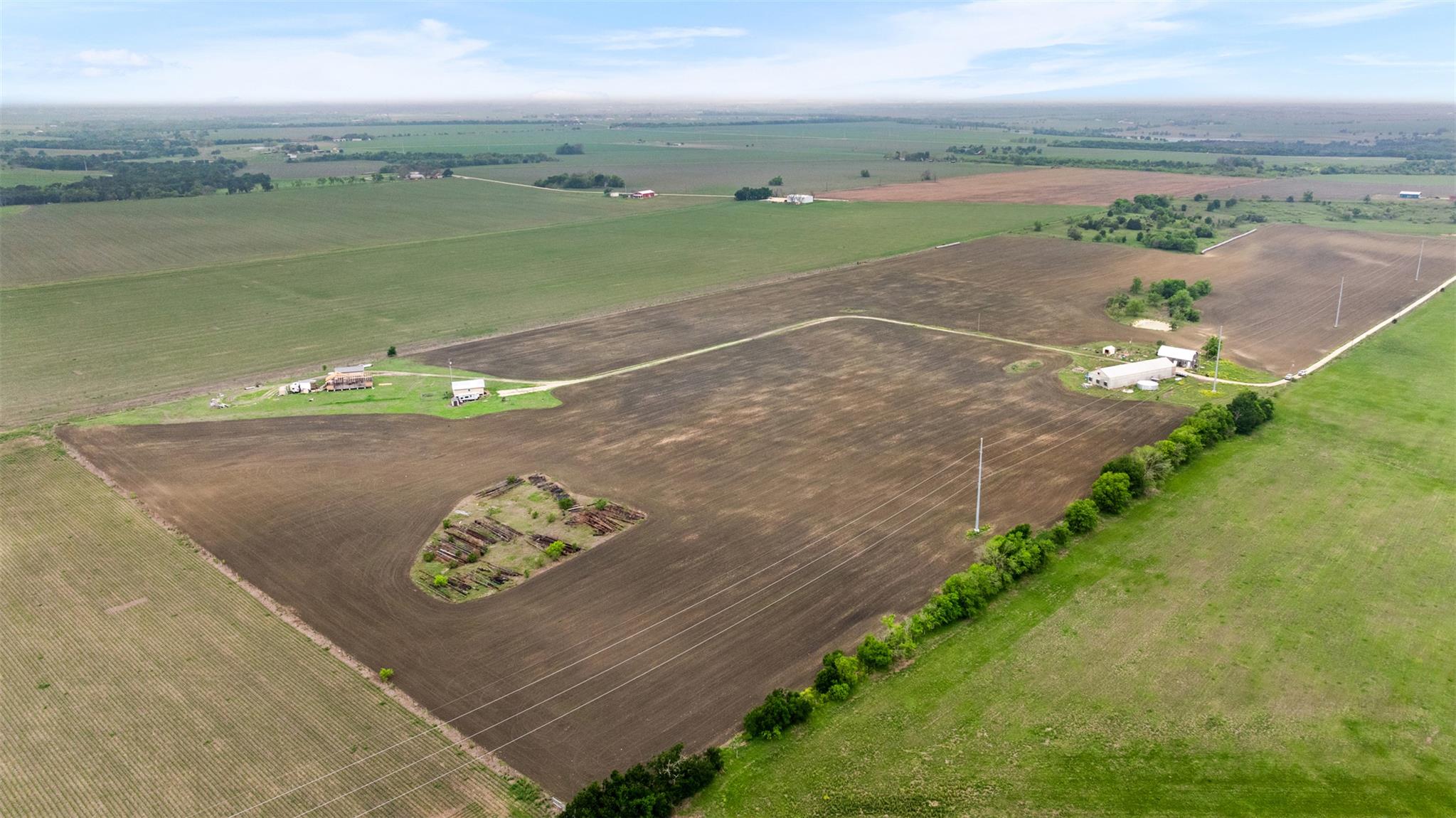 Image 2 of 7 For 0000 County Road 453 Pr