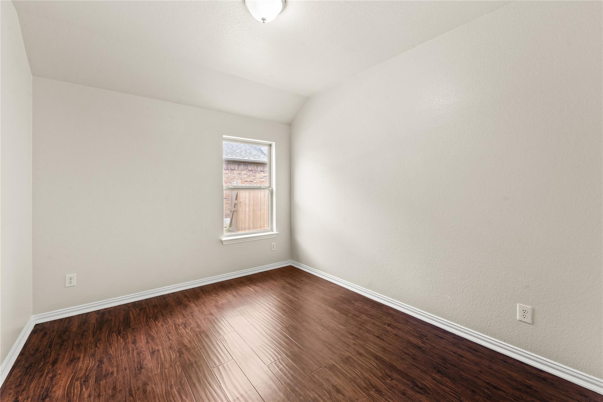 Image 16 of 32 For 111 Wallin Farms Dr