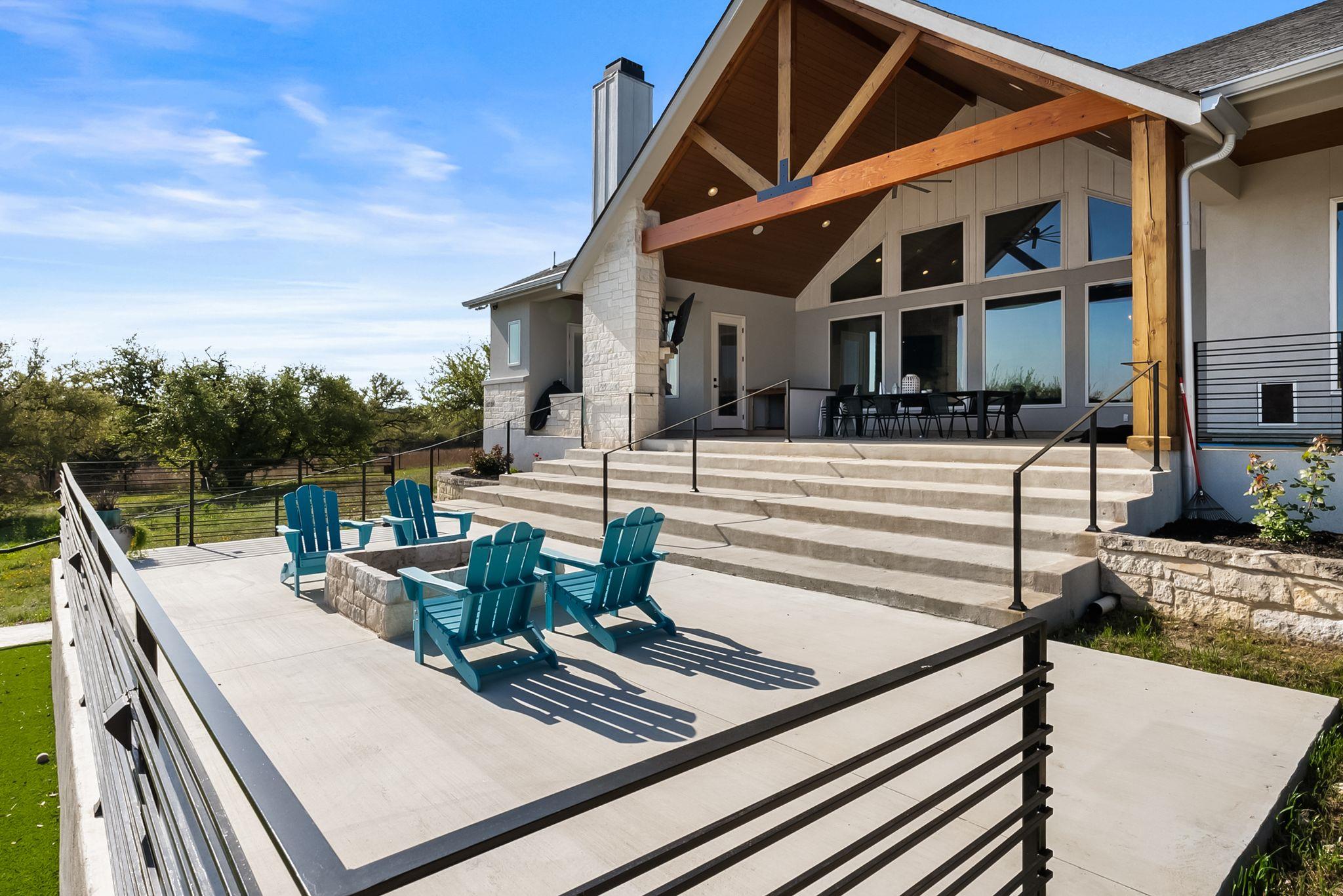 Image 29 of 40 For 690 Cielo Springs Dr