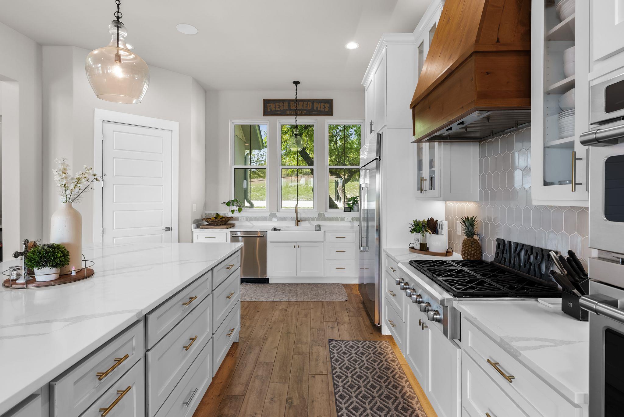 Image 8 of 40 For 690 Cielo Springs Dr