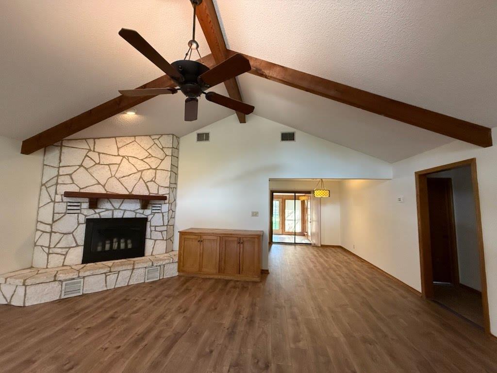 Image 3 of 26 For 850 Mission Hills Dr