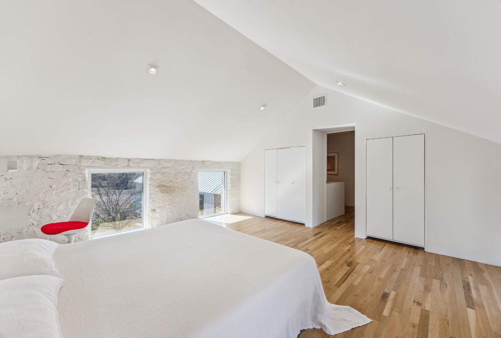 Image 25 of 40 For 1037 Ranch Road 962 W