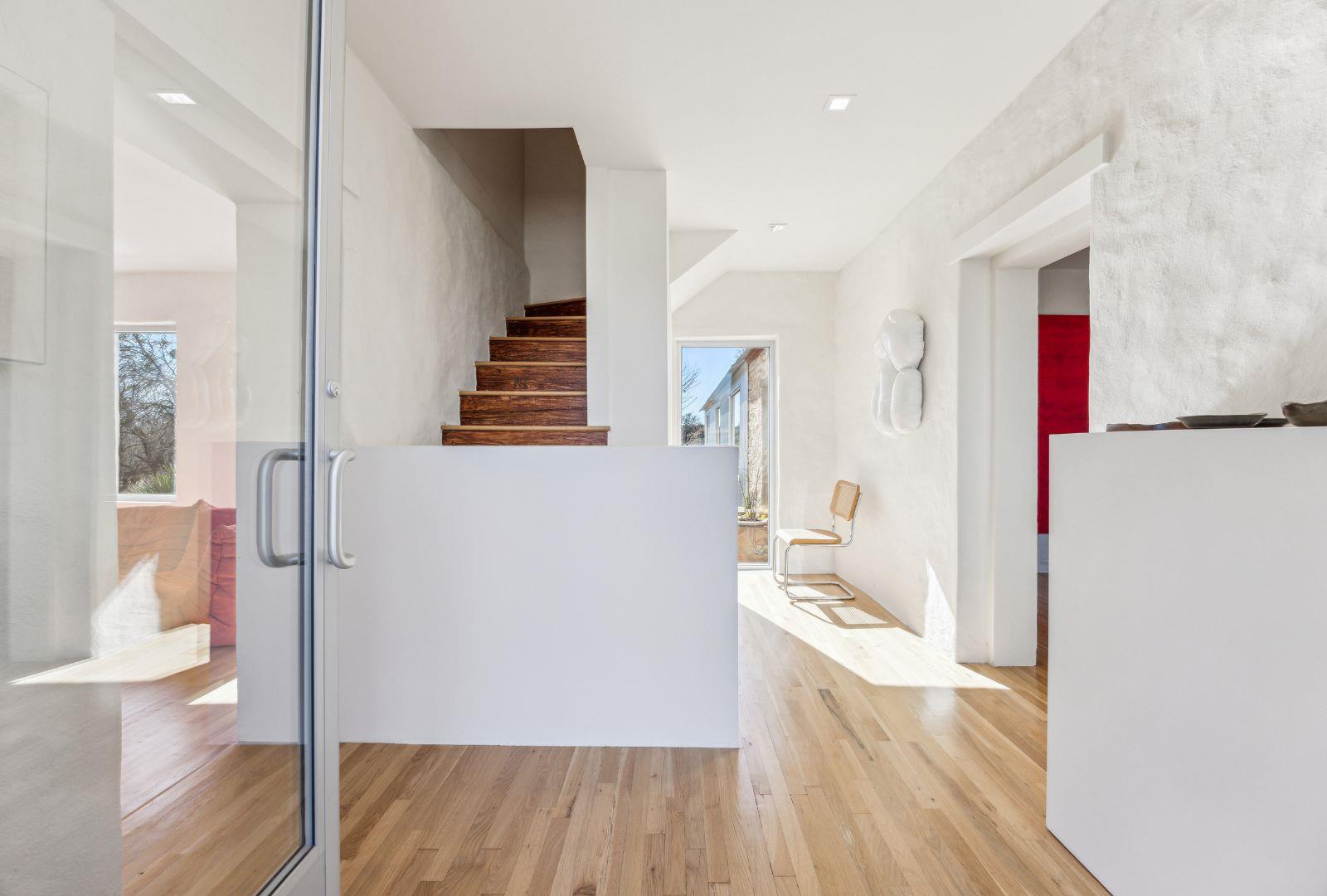 Image 7 of 40 For 1037 Ranch Road 962 W