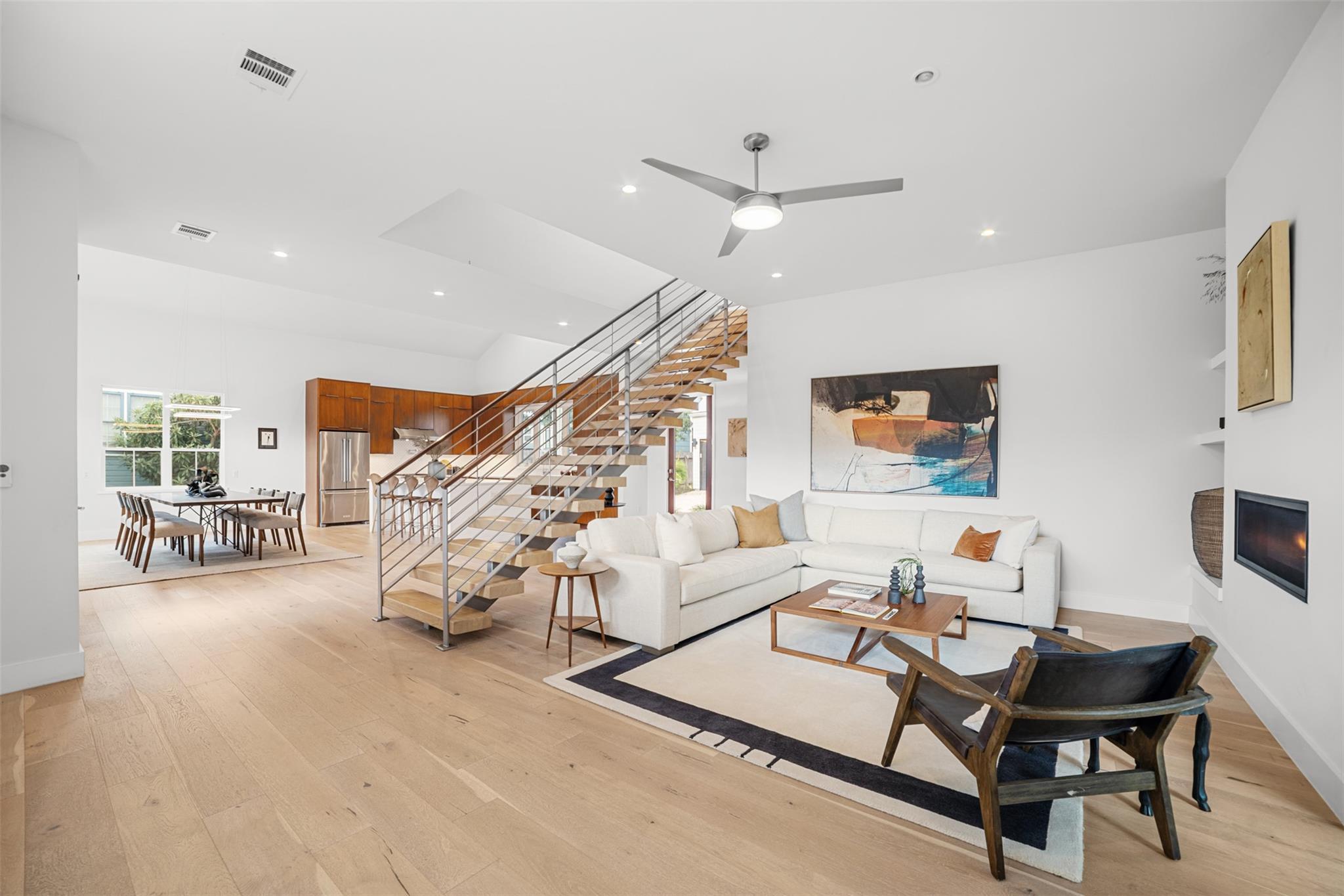 Image 13 of 40 For 5001 Shoal Creek Blvd