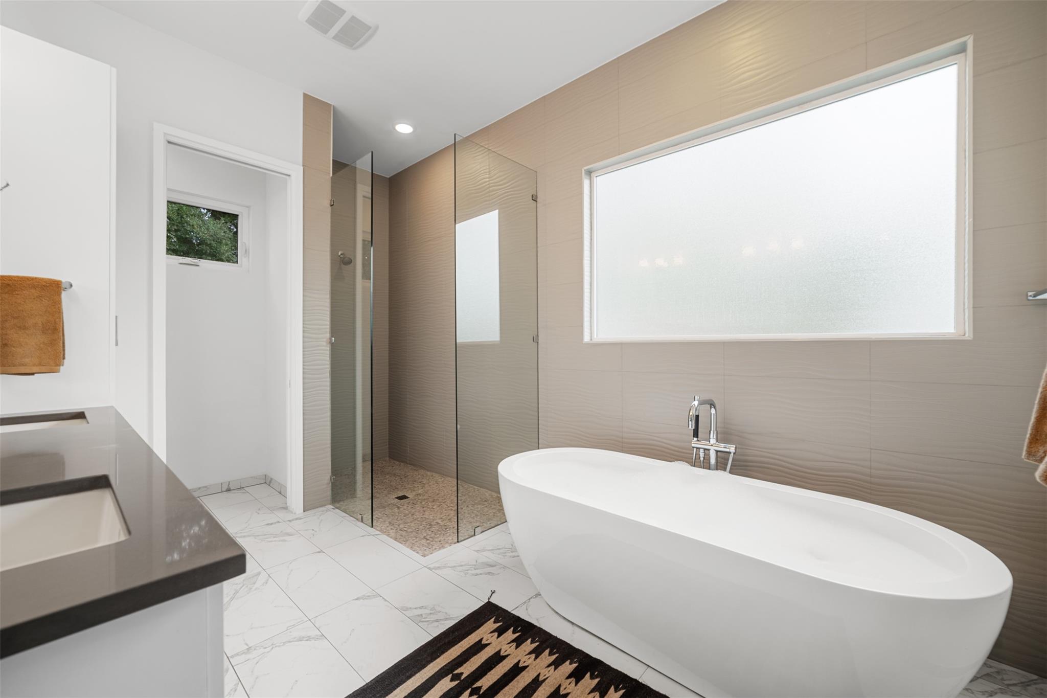 Image 29 of 40 For 5001 Shoal Creek Blvd