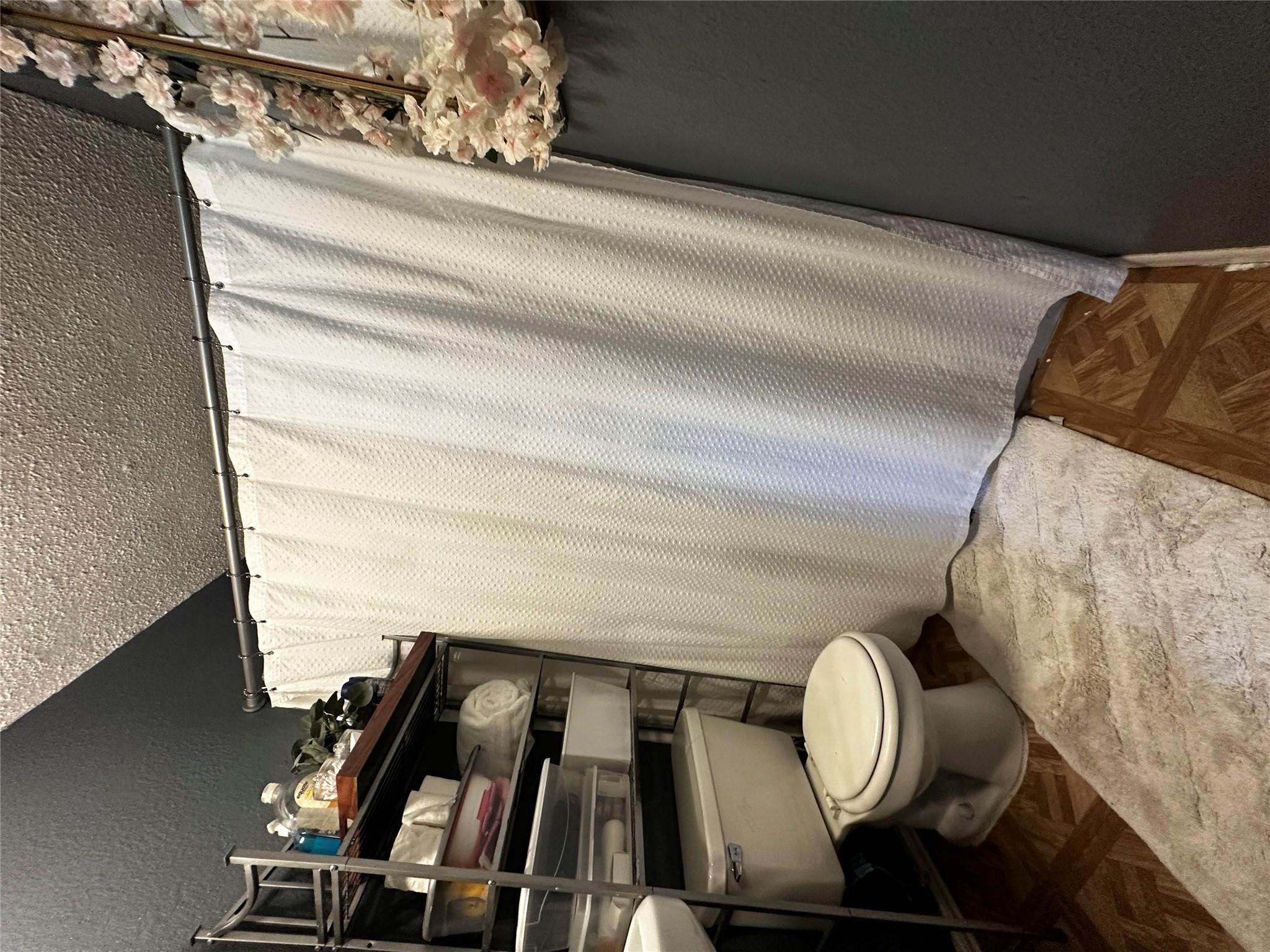 Image 10 of 26 For 7918 Dempsey St