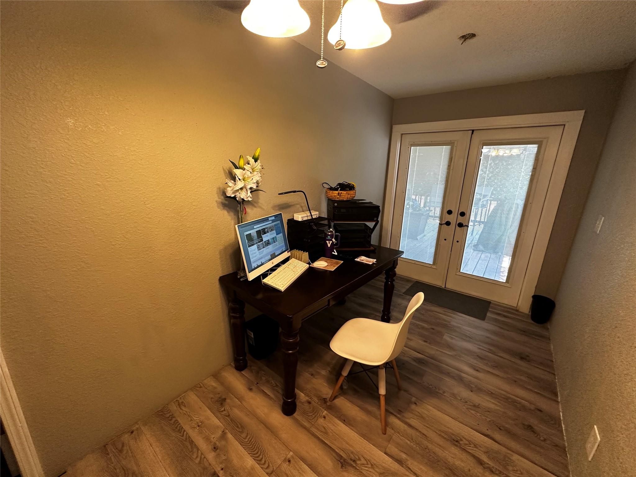 Image 12 of 26 For 7918 Dempsey St