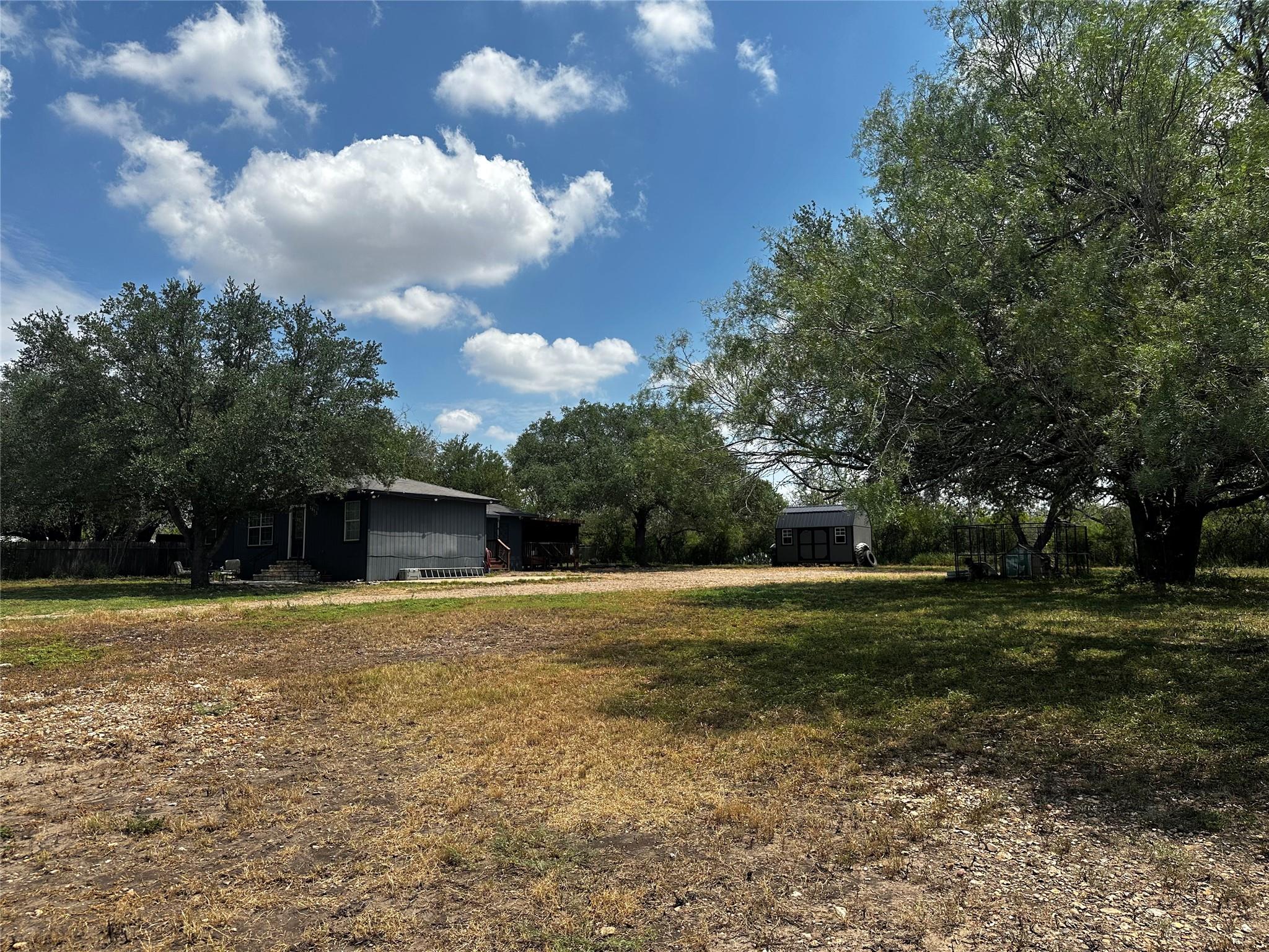 Image 20 of 26 For 7918 Dempsey St