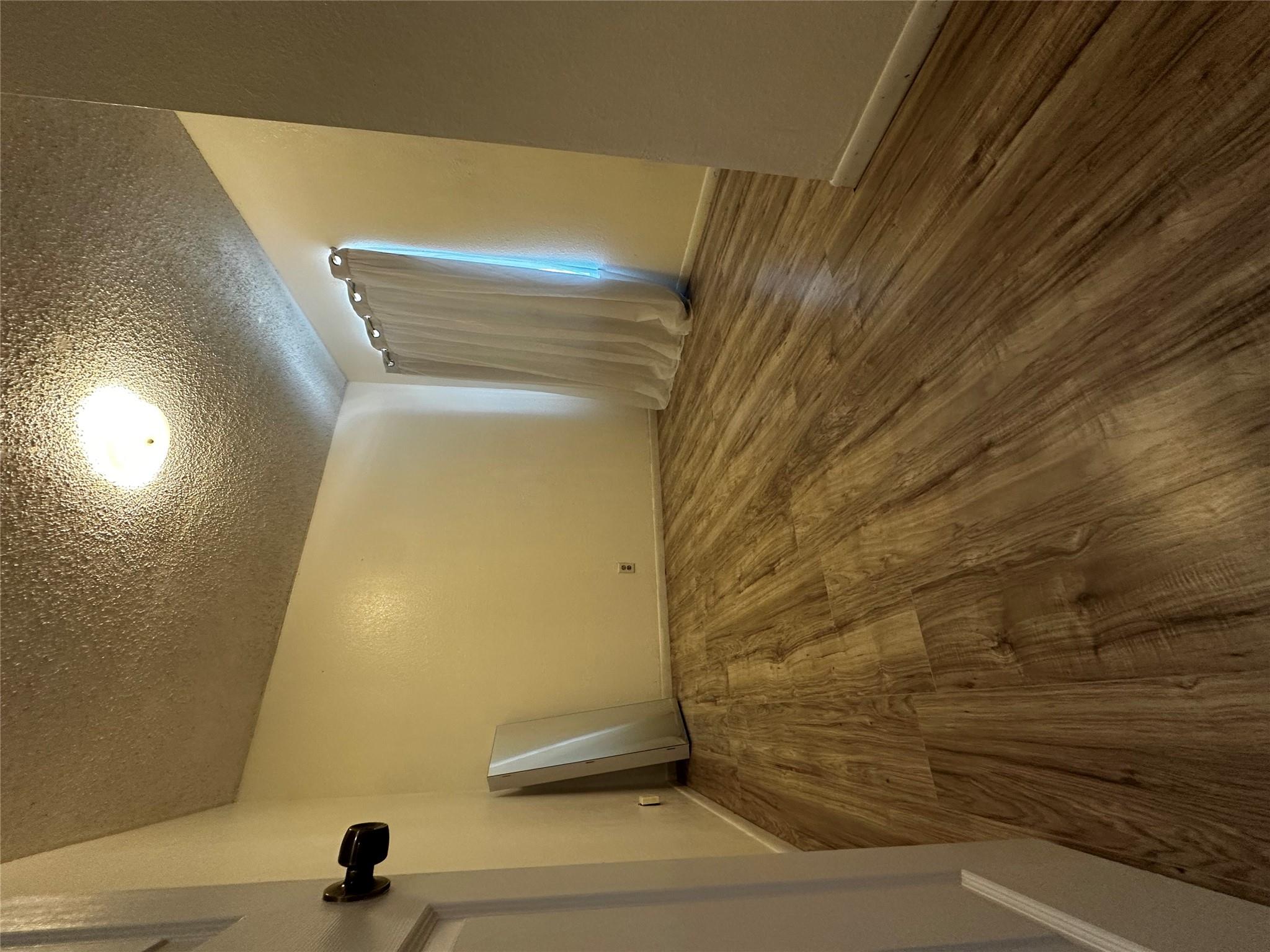 Image 8 of 26 For 7918 Dempsey St