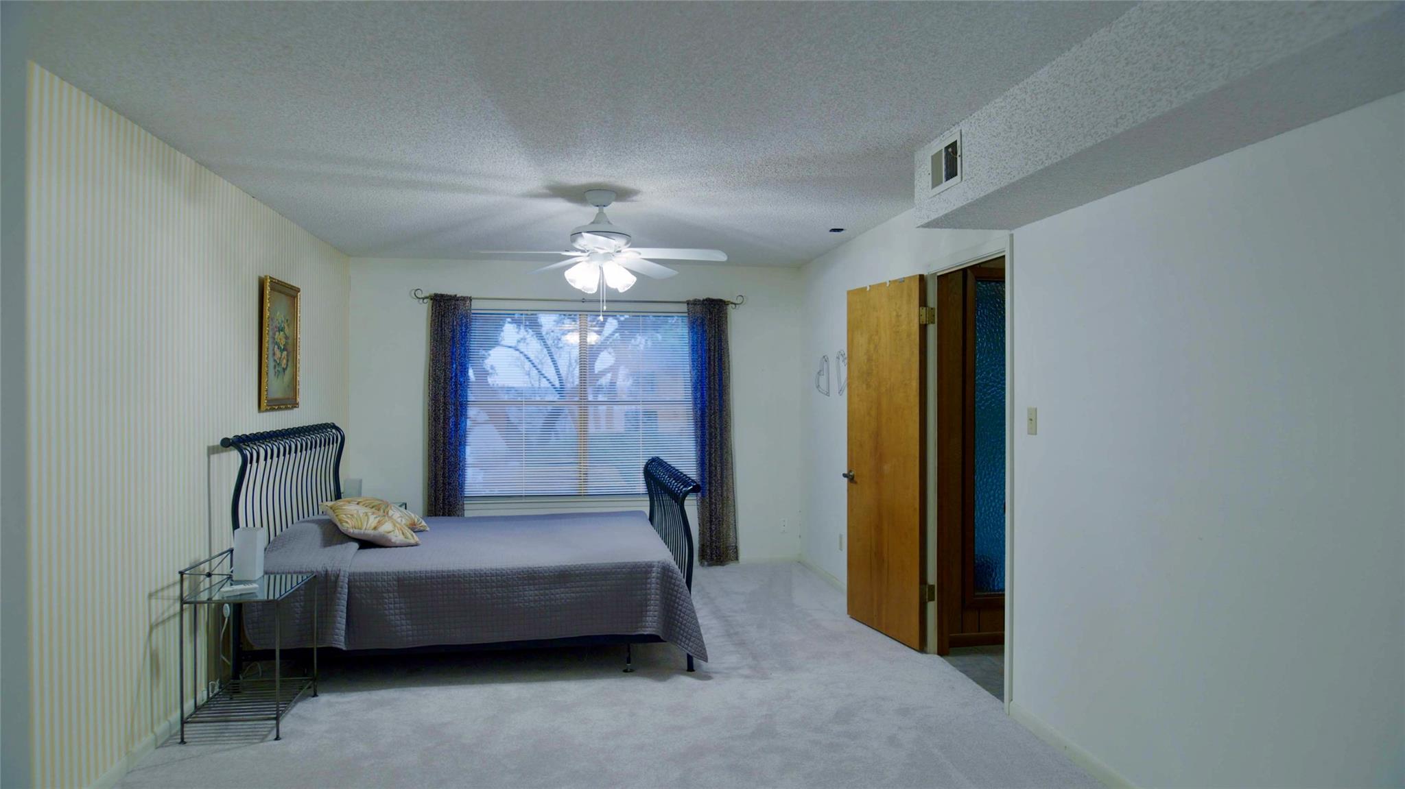 Image 21 of 32 For 254 Buckhaven Dr