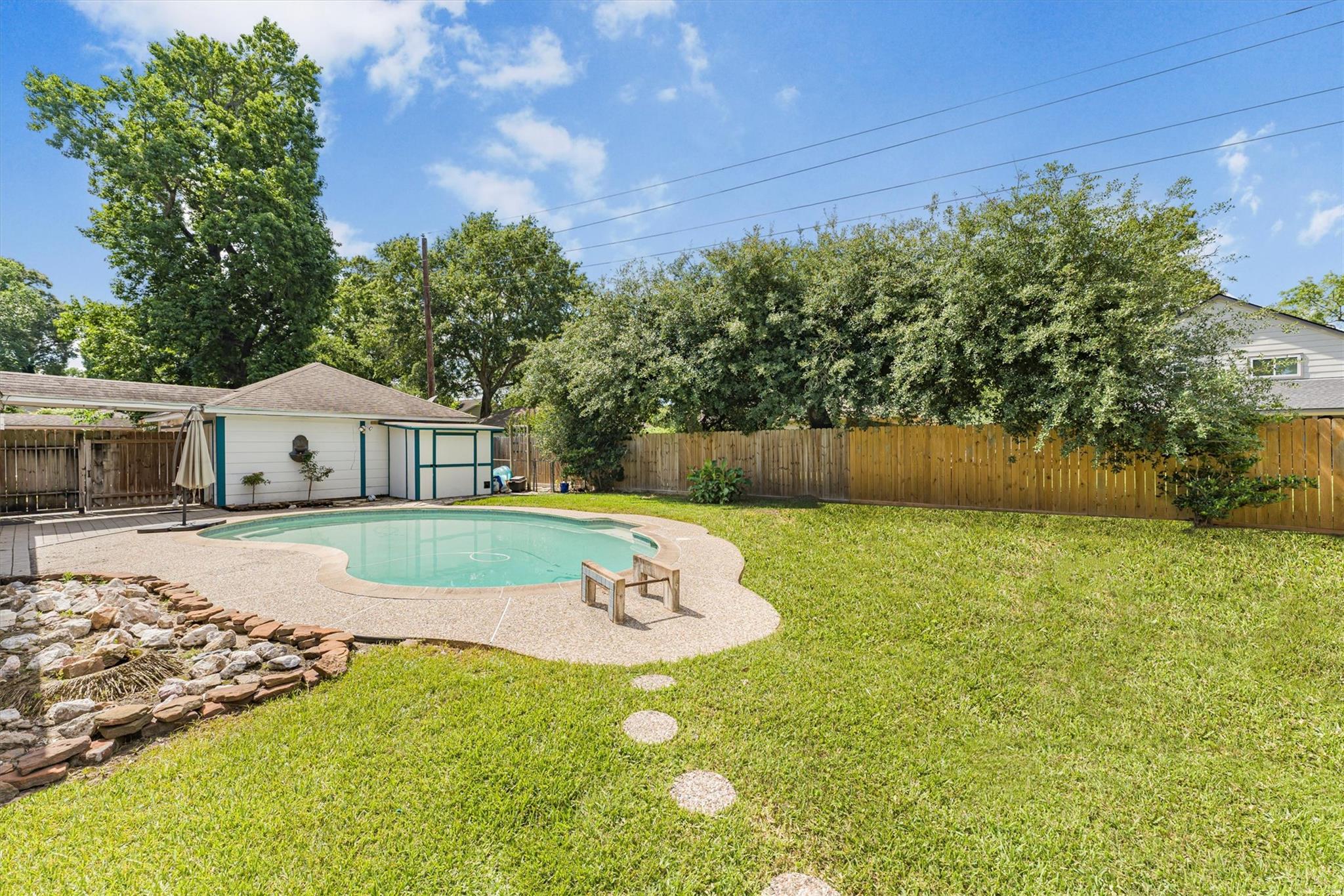 Image 6 of 9 For 5519 Coon Tree Ct