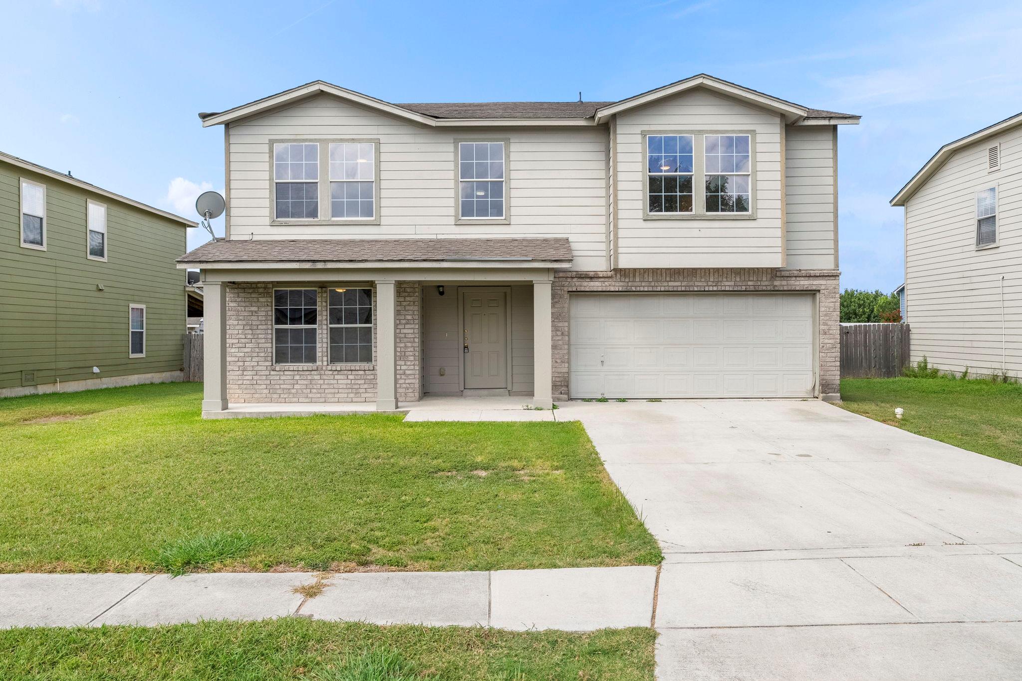 Details for 671 Northwest Crossing Dr, New Braunfels, TX 78130
