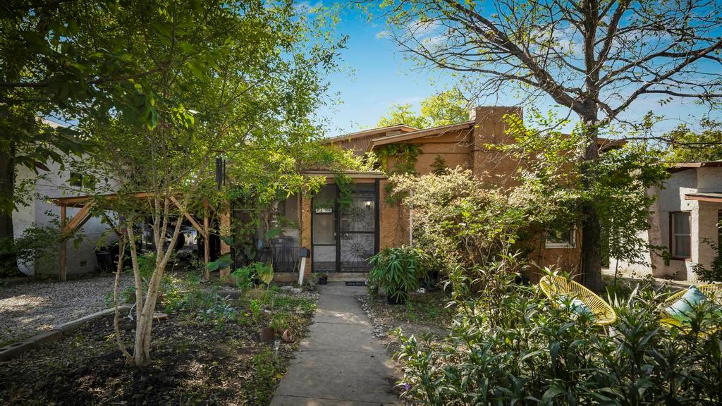 Image 24 of 28 For 1434 Hicks Ave