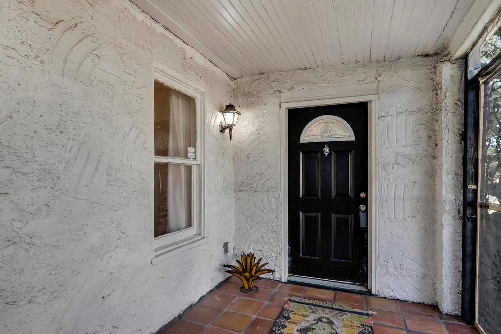 Image 4 of 28 For 1434 Hicks Ave