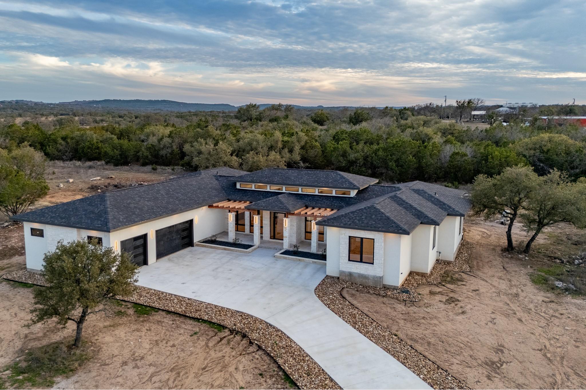 Details for 6425 Ranch Road 962 W, Round Mountain, TX 78663
