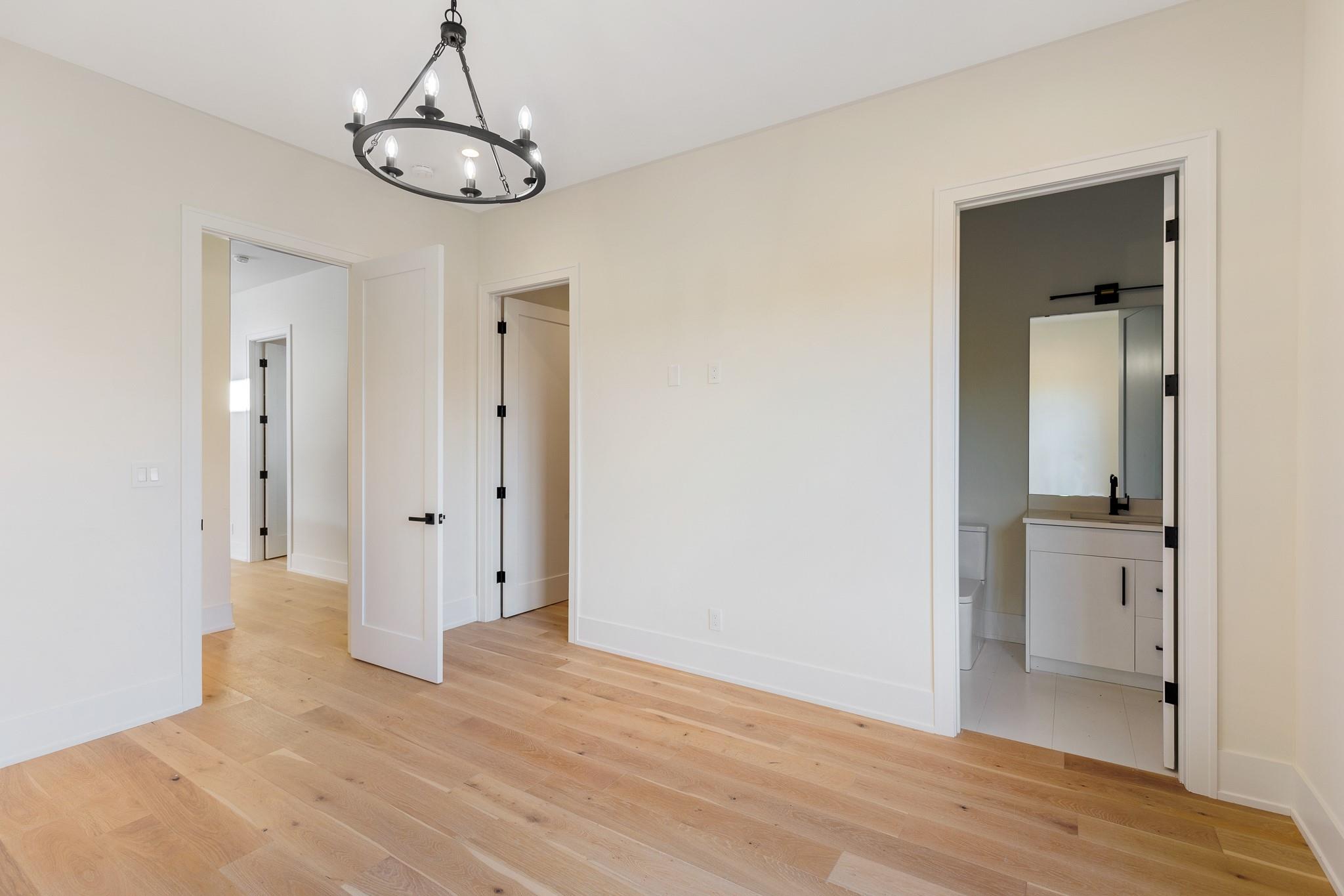 Image 26 of 38 For 6425 Ranch Road 962 W