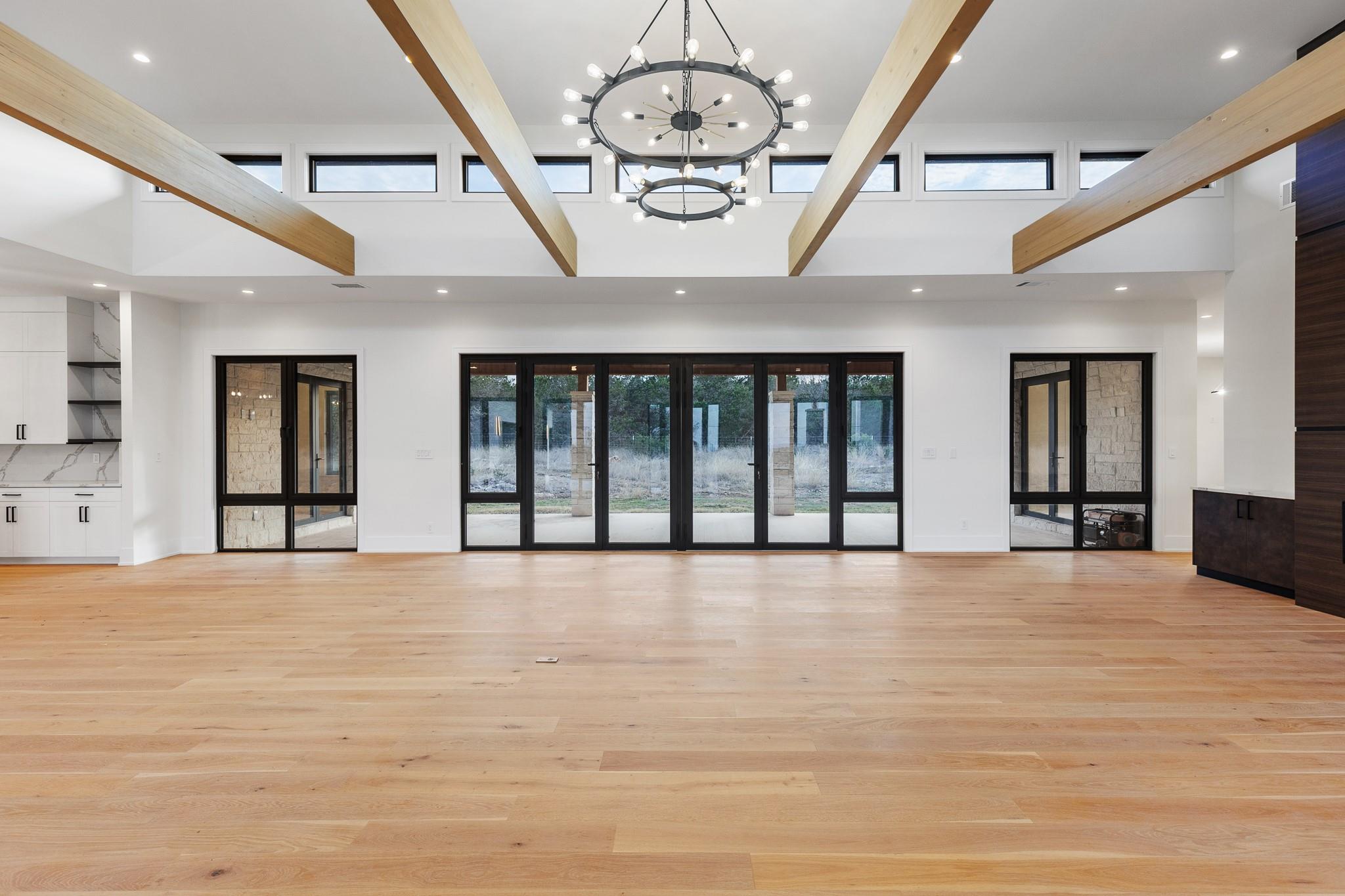 Image 8 of 38 For 6425 Ranch Road 962 W