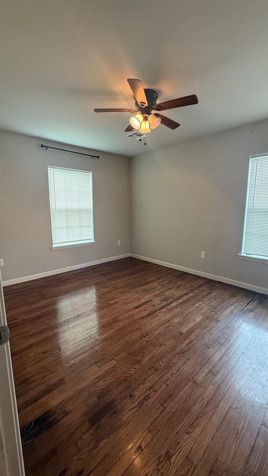 Image 12 of 17 For 802 Alametos  A