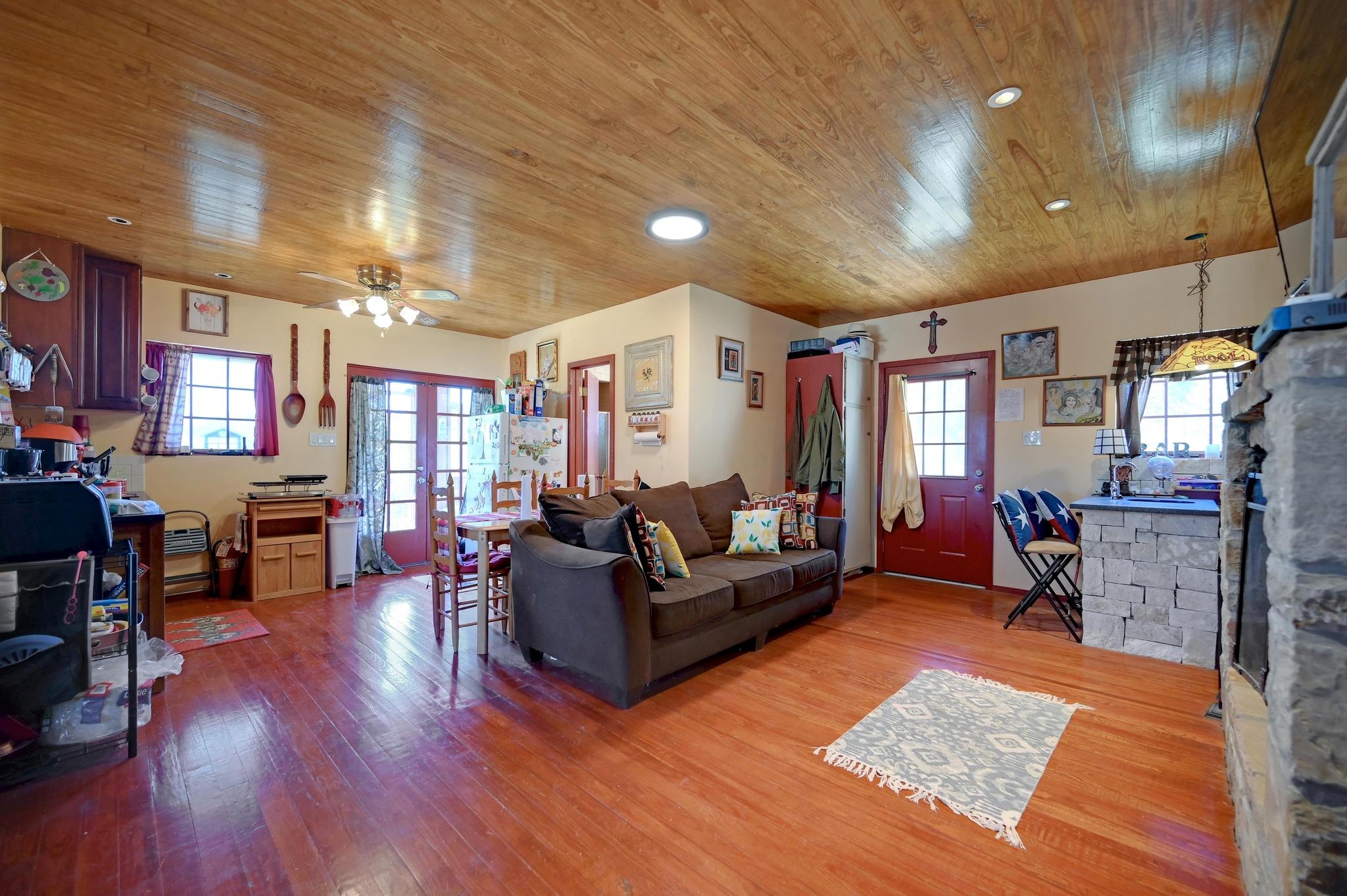 Image 20 of 40 For 324 Headwaters Ranch Rd