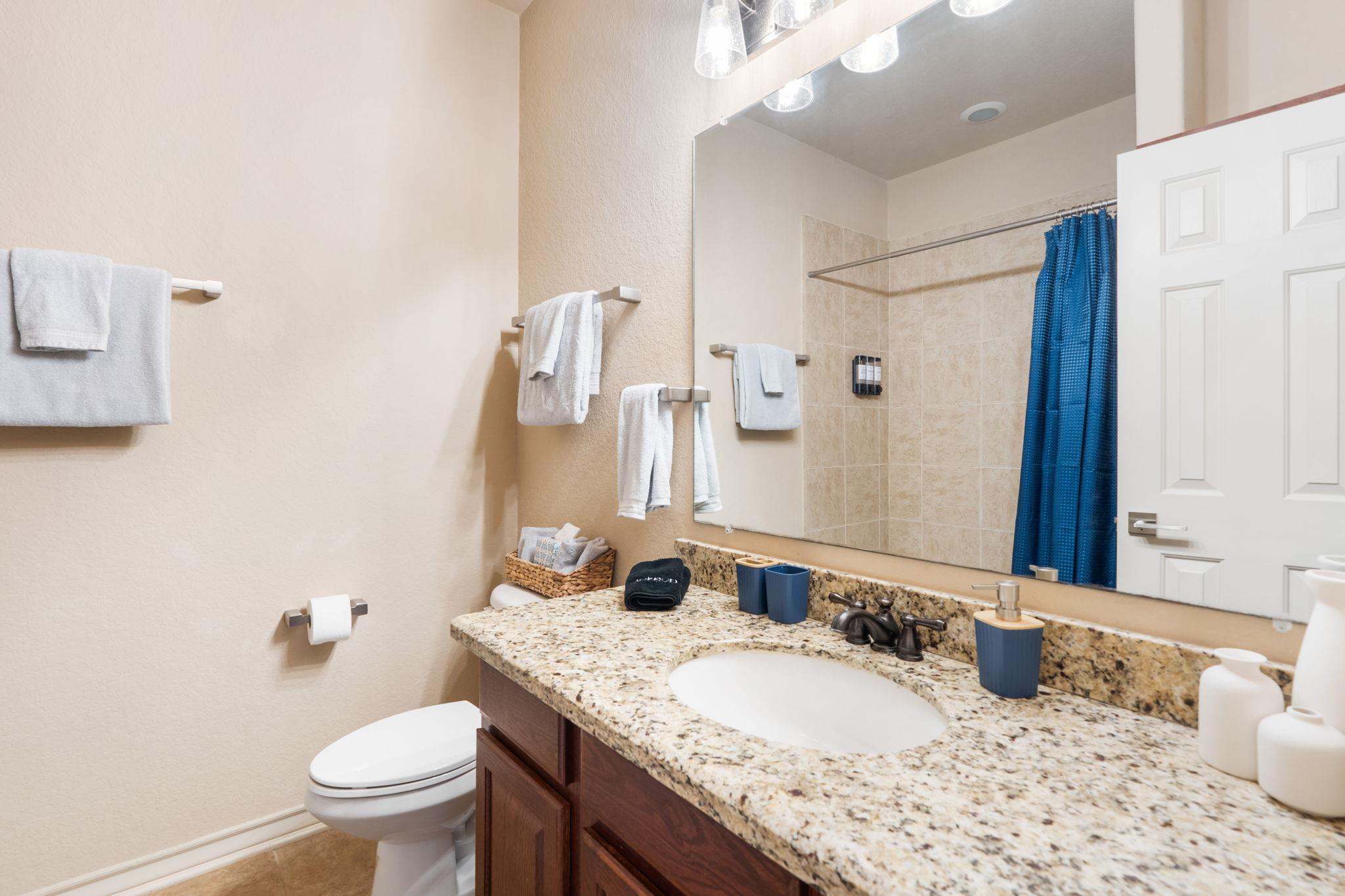 Image 27 of 33 For 970 Parkview Dr