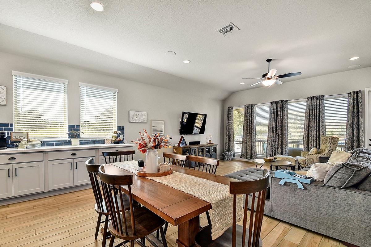 Image 15 of 31 For 2192 August Ave