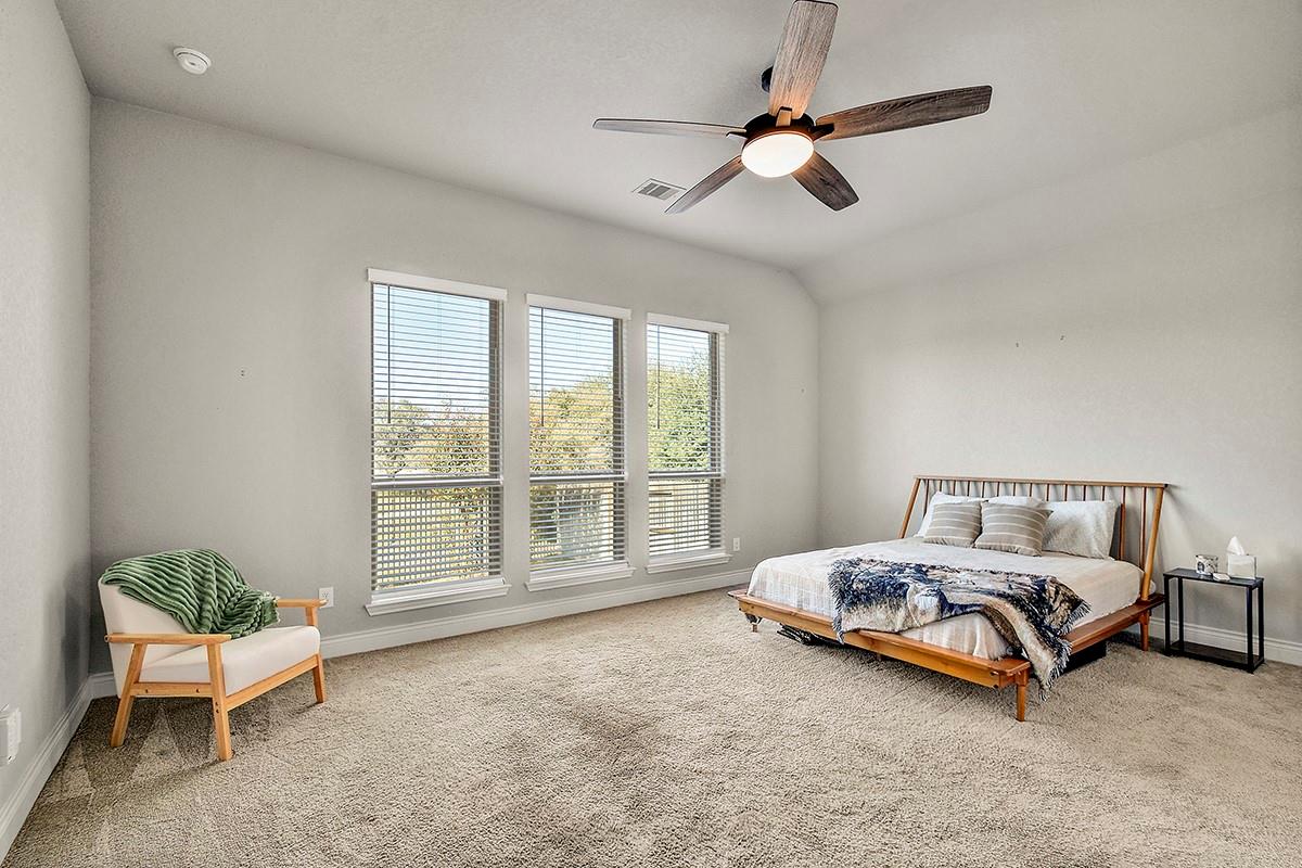 Image 23 of 31 For 2192 August Ave