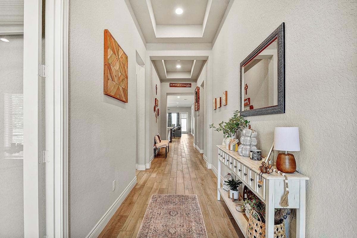 Image 7 of 31 For 2192 August Ave