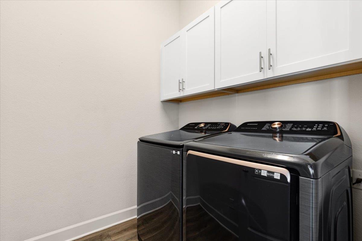 Image 24 of 40 For 908 Knowles Dr