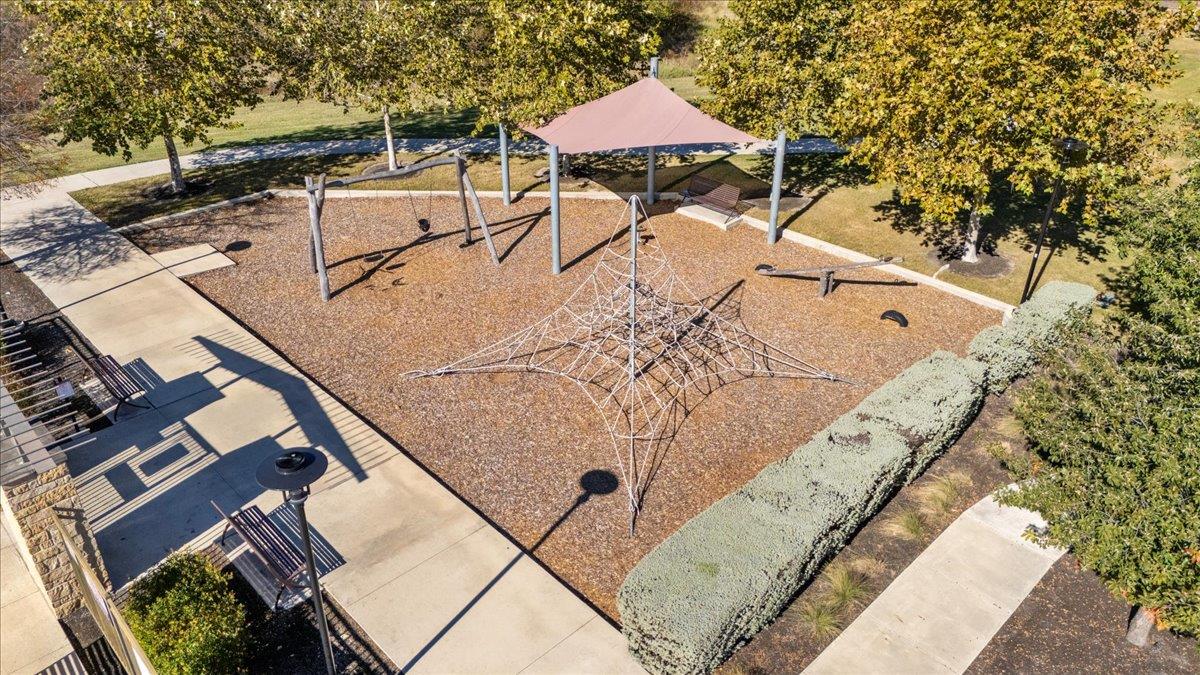 Image 37 of 40 For 908 Knowles Dr