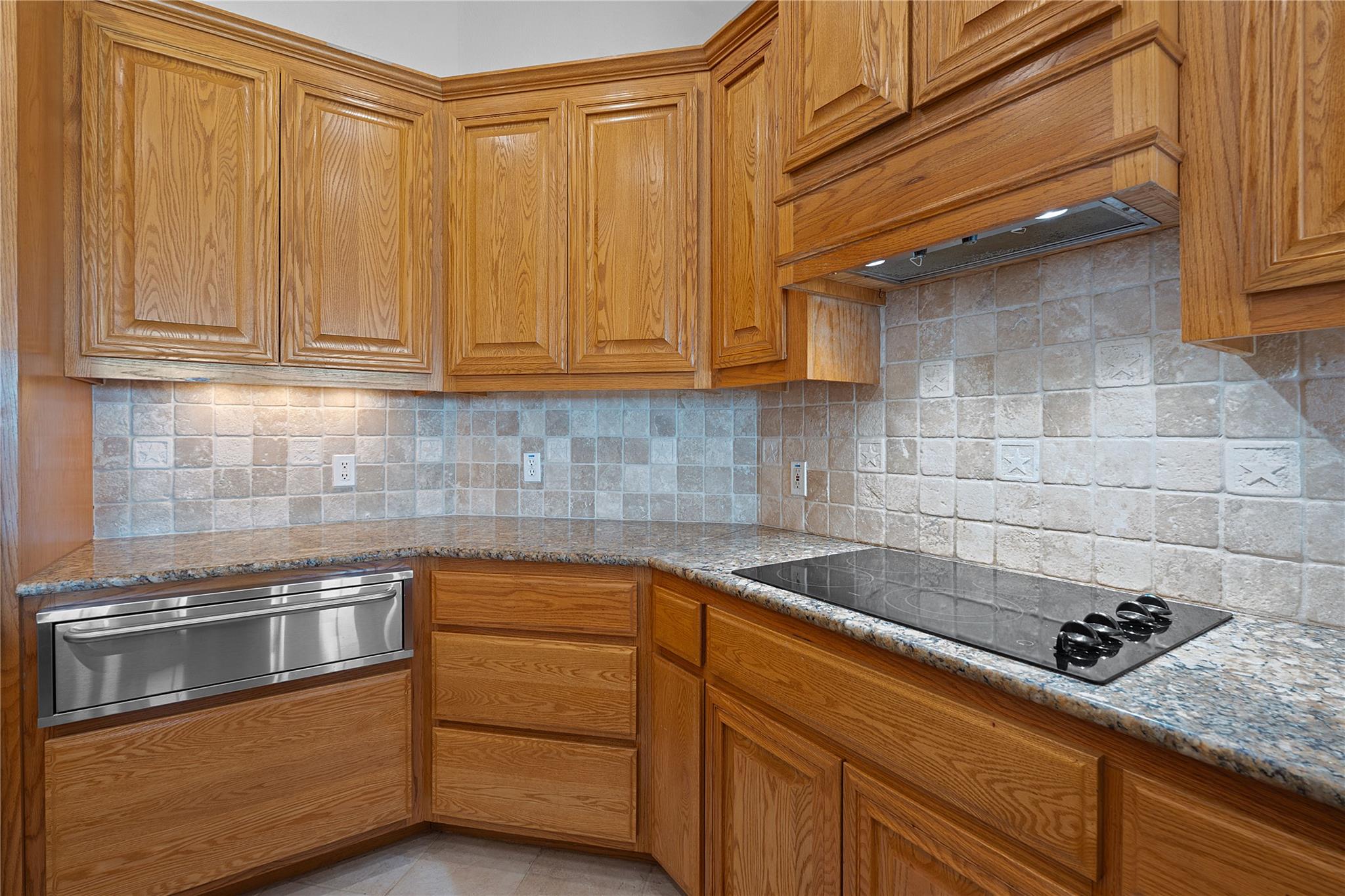 Image 11 of 40 For 400 County Road 483