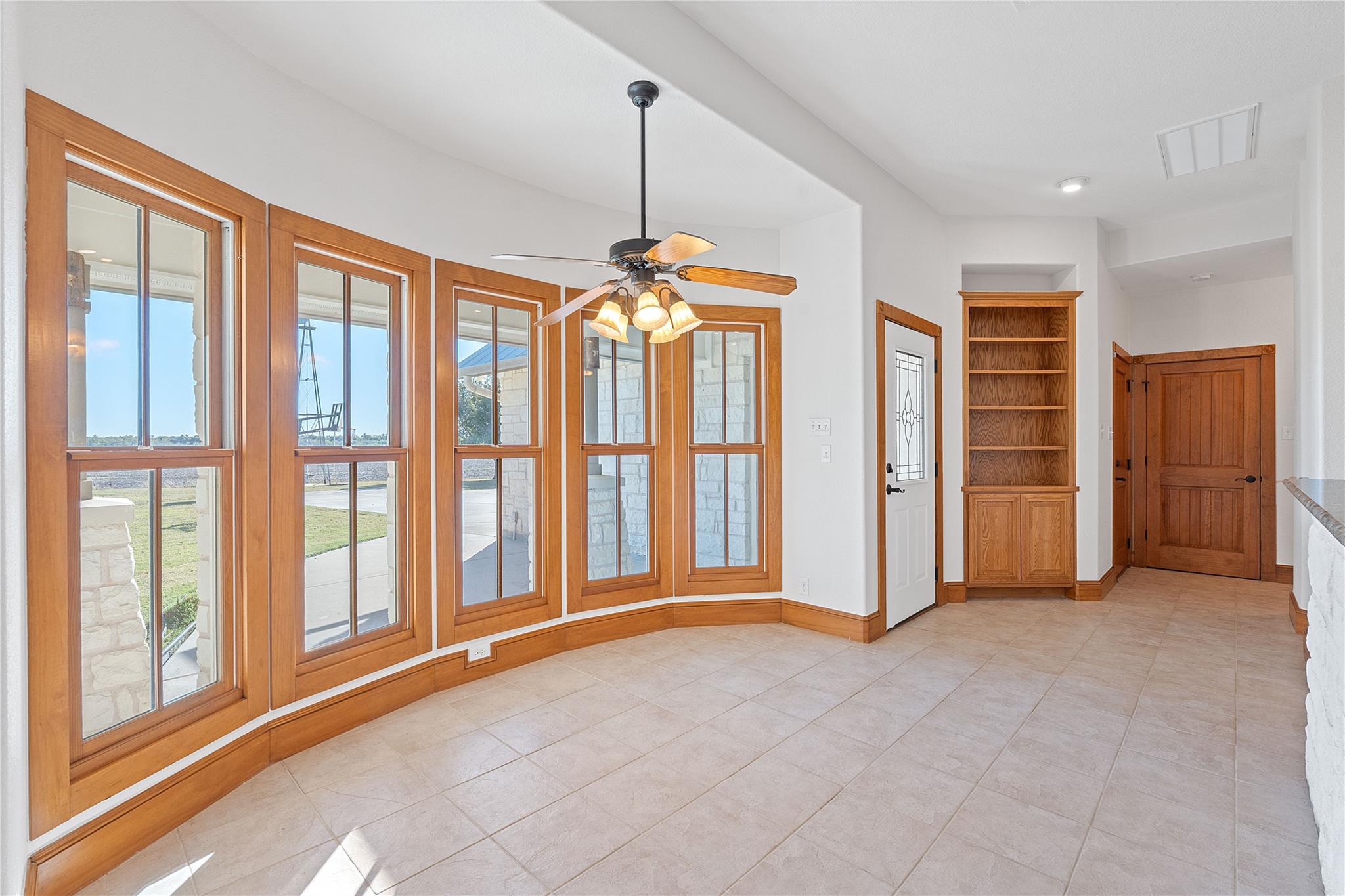 Image 13 of 40 For 400 County Road 483