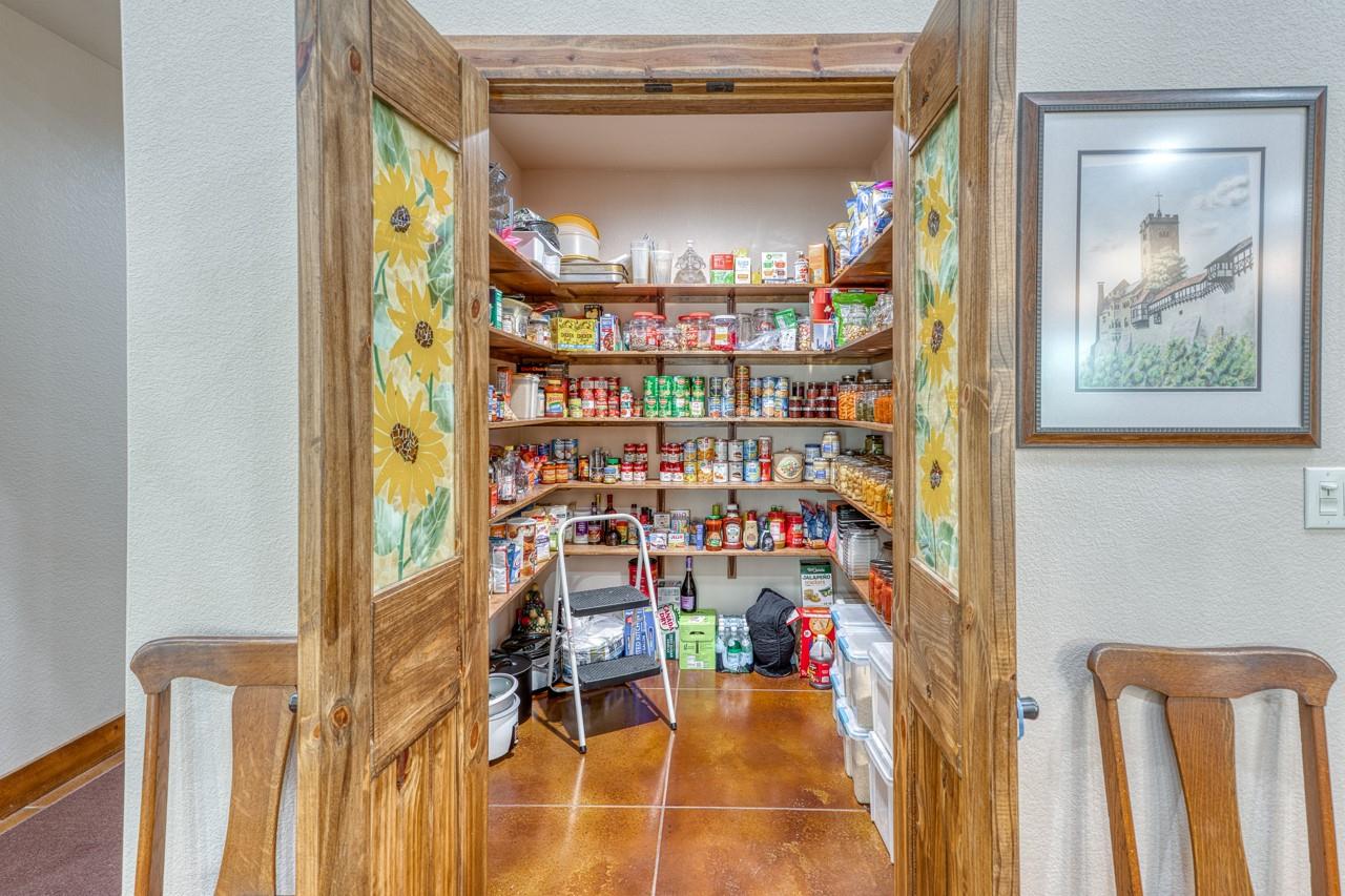 Image 10 of 29 For 5020 County Road 252