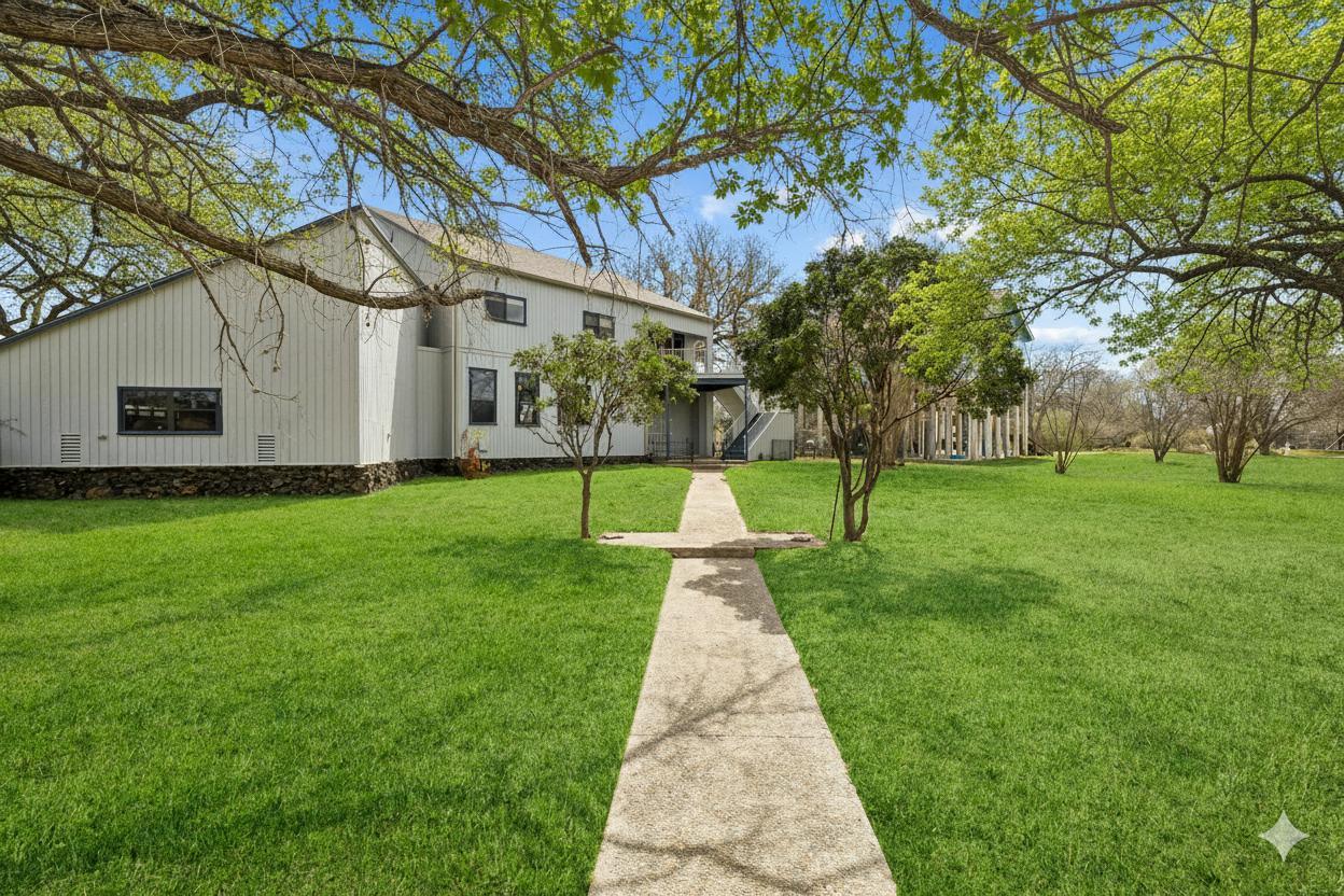 Image 9 of 33 For 54 Hampton Dr