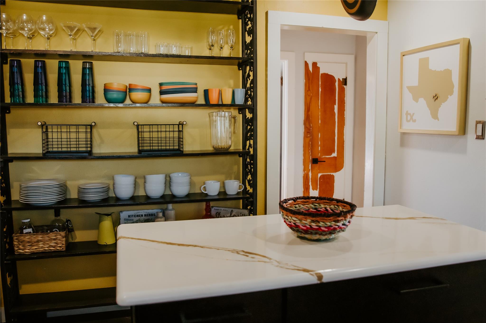 Image 13 of 40 For 604 Pecan St