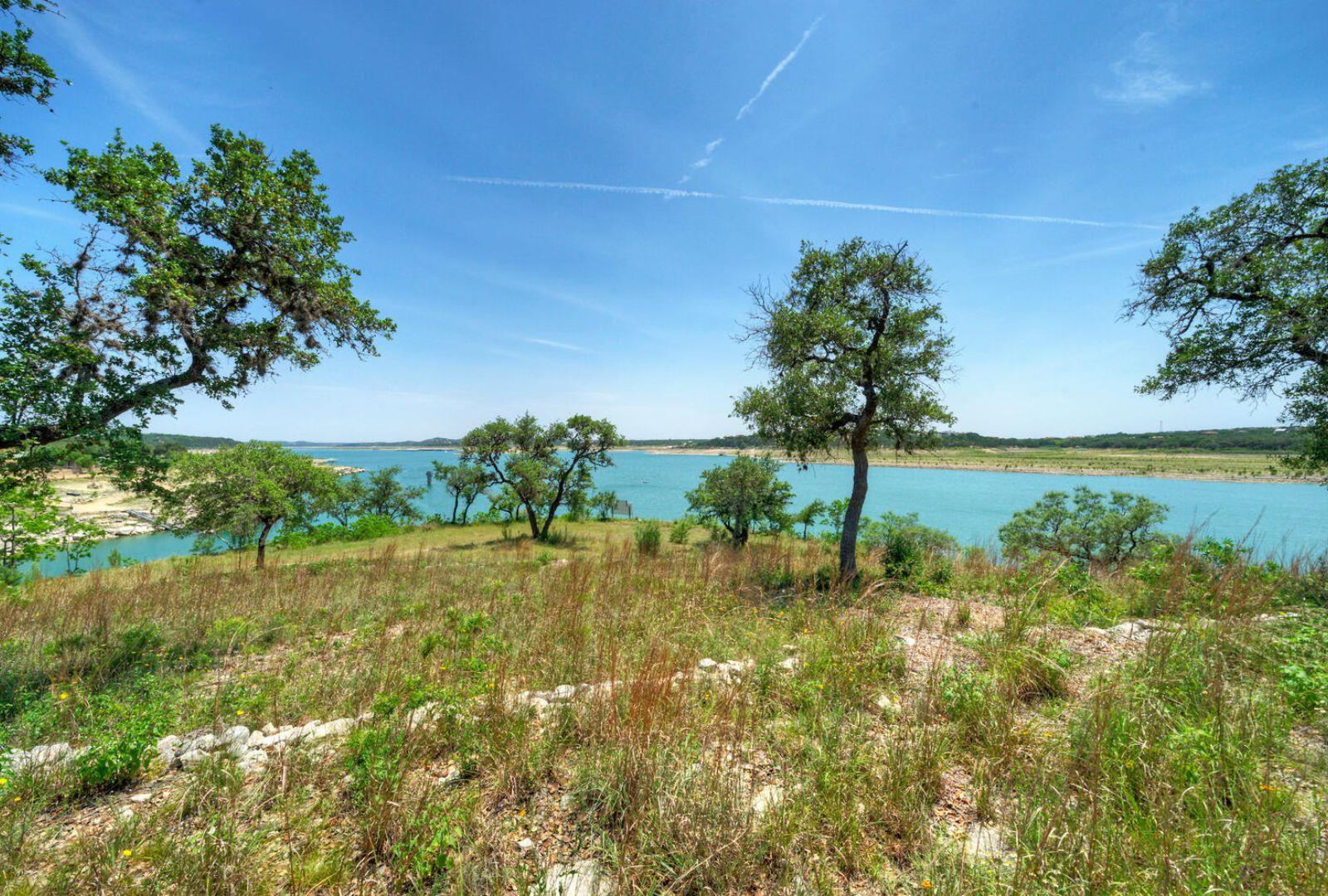 Image 5 of 14 For 8005 Sharon Rd