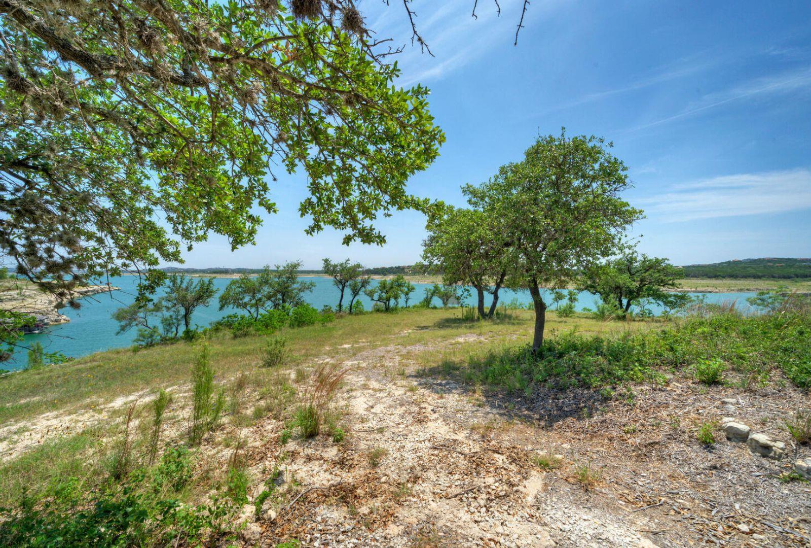 Image 7 of 14 For 8005 Sharon Rd