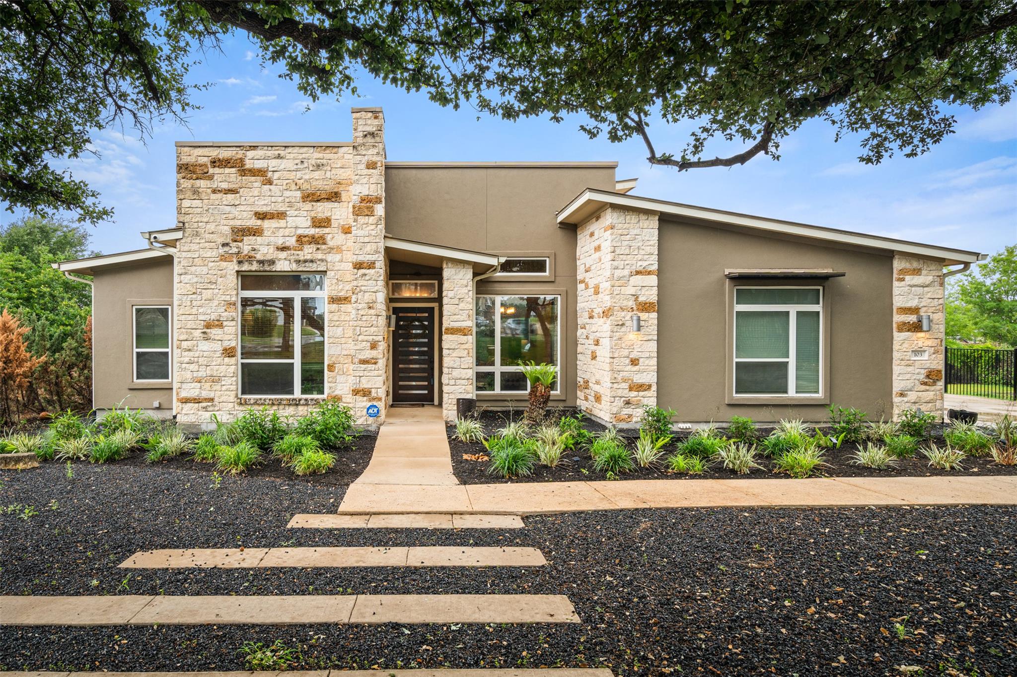 Details for 103 Ancient Oak Way, San Marcos, TX 78666