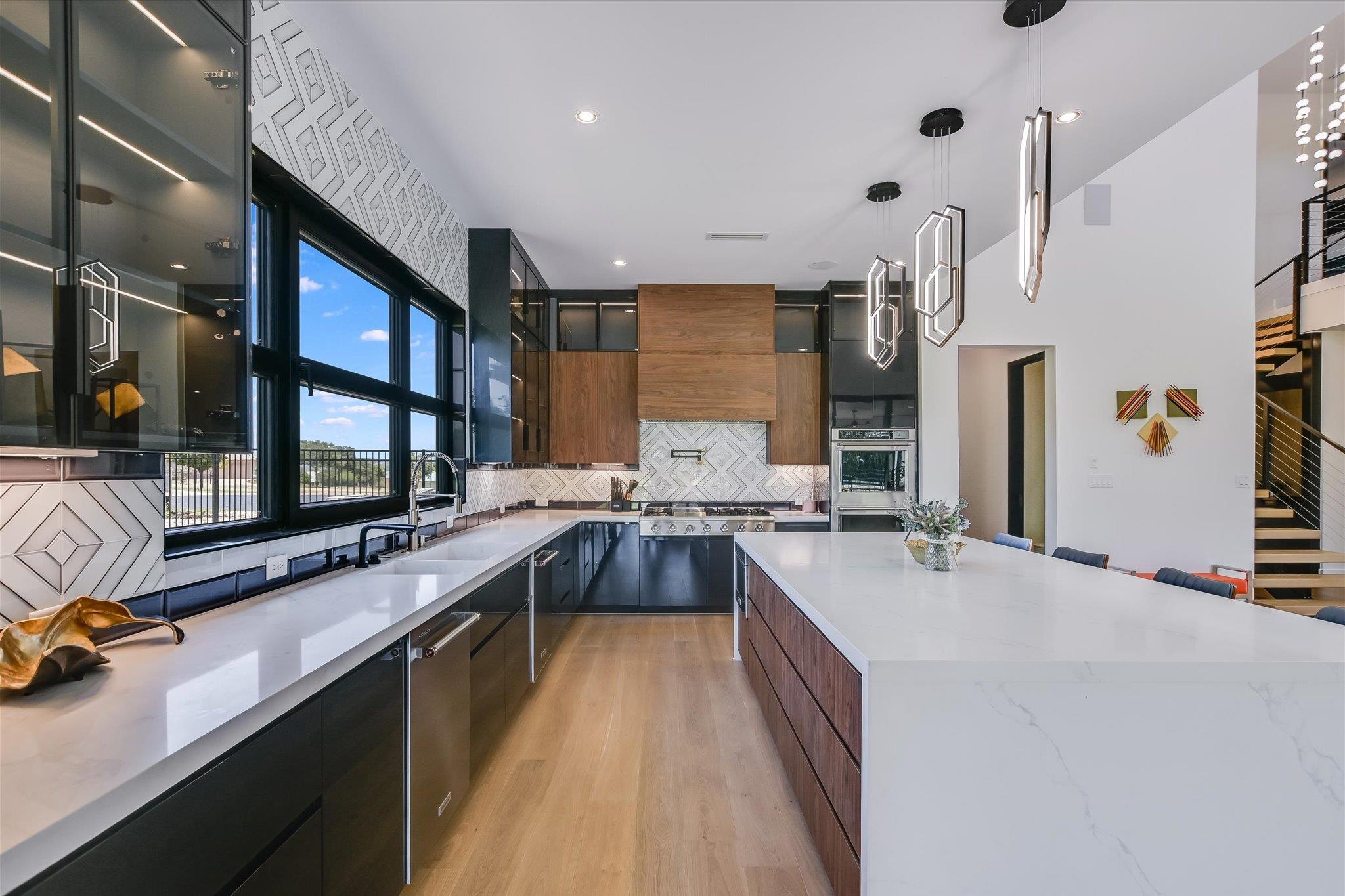 Image 14 of 37 For 1806 Lauren Dr