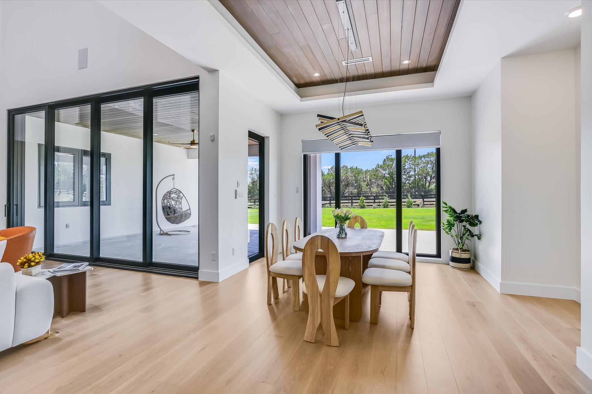 Image 17 of 37 For 1806 Lauren Dr