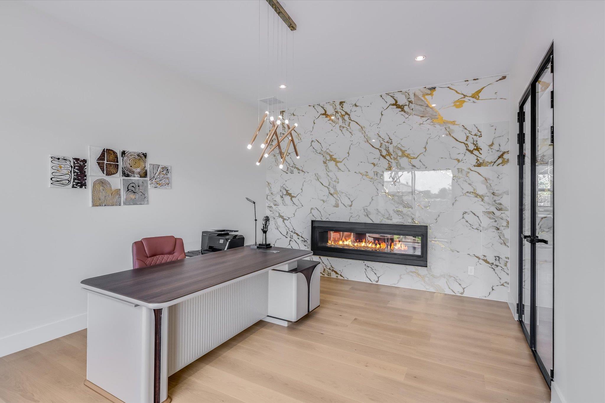 Image 5 of 37 For 1806 Lauren Dr