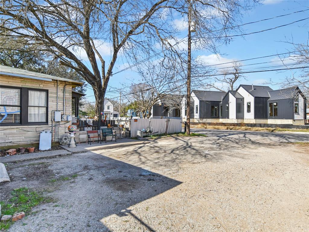 Image 9 of 13 For 5405 Prock Ln