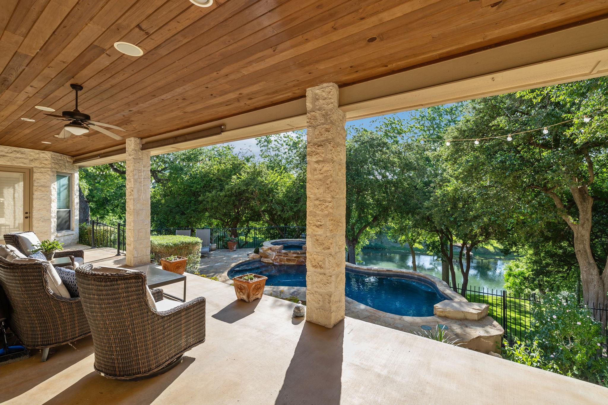 Details for 1033 River Ter, New Braunfels, TX 78130