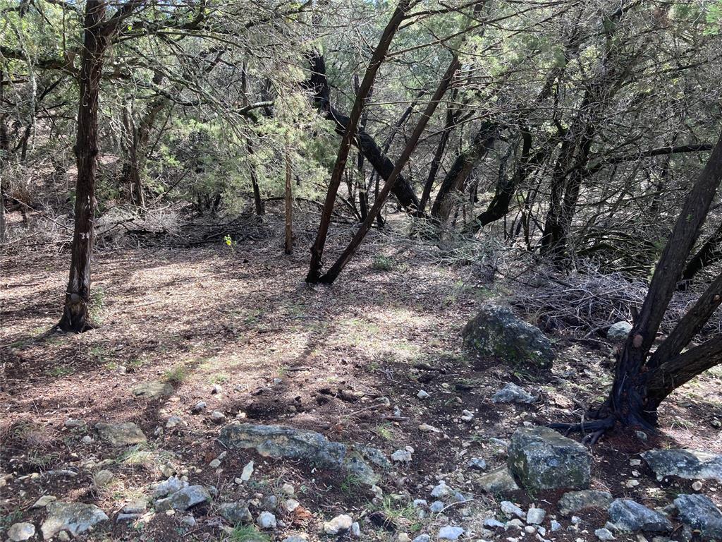 Image 3 of 6 For 201 Assiniboia Dr