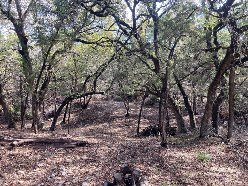 Image 4 of 6 For 201 Assiniboia Dr