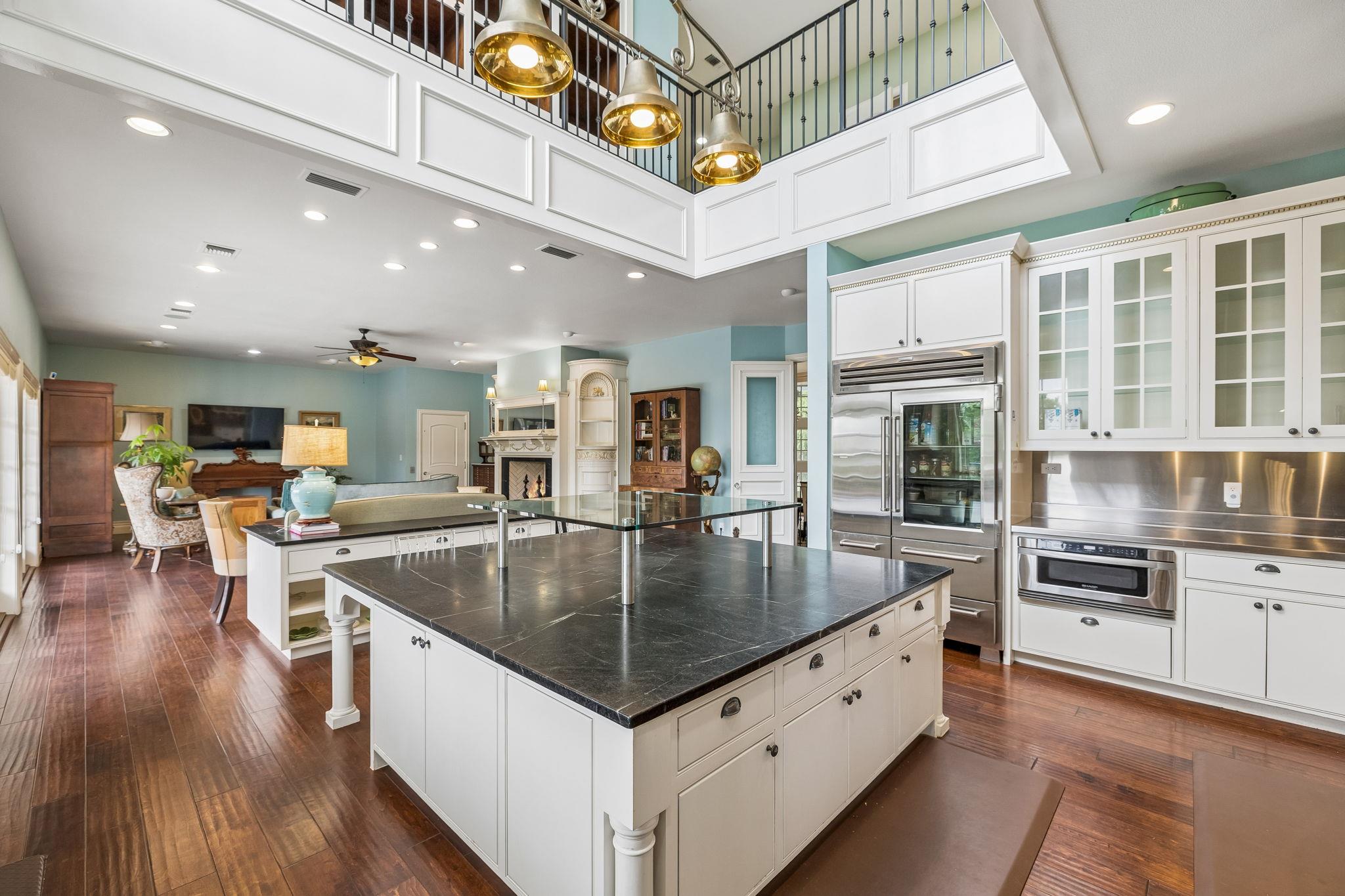 Image 14 of 40 For 999 Schwarzlose Rd